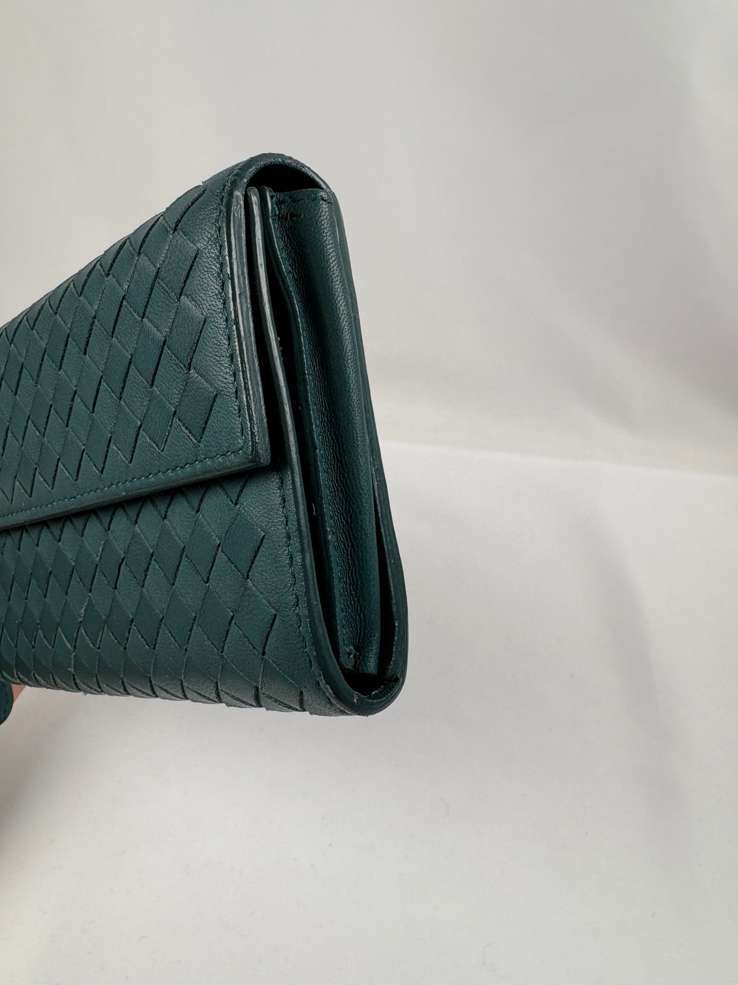 Pre-Owned BOTTEGA VENETA Nappa Long Green Wallet