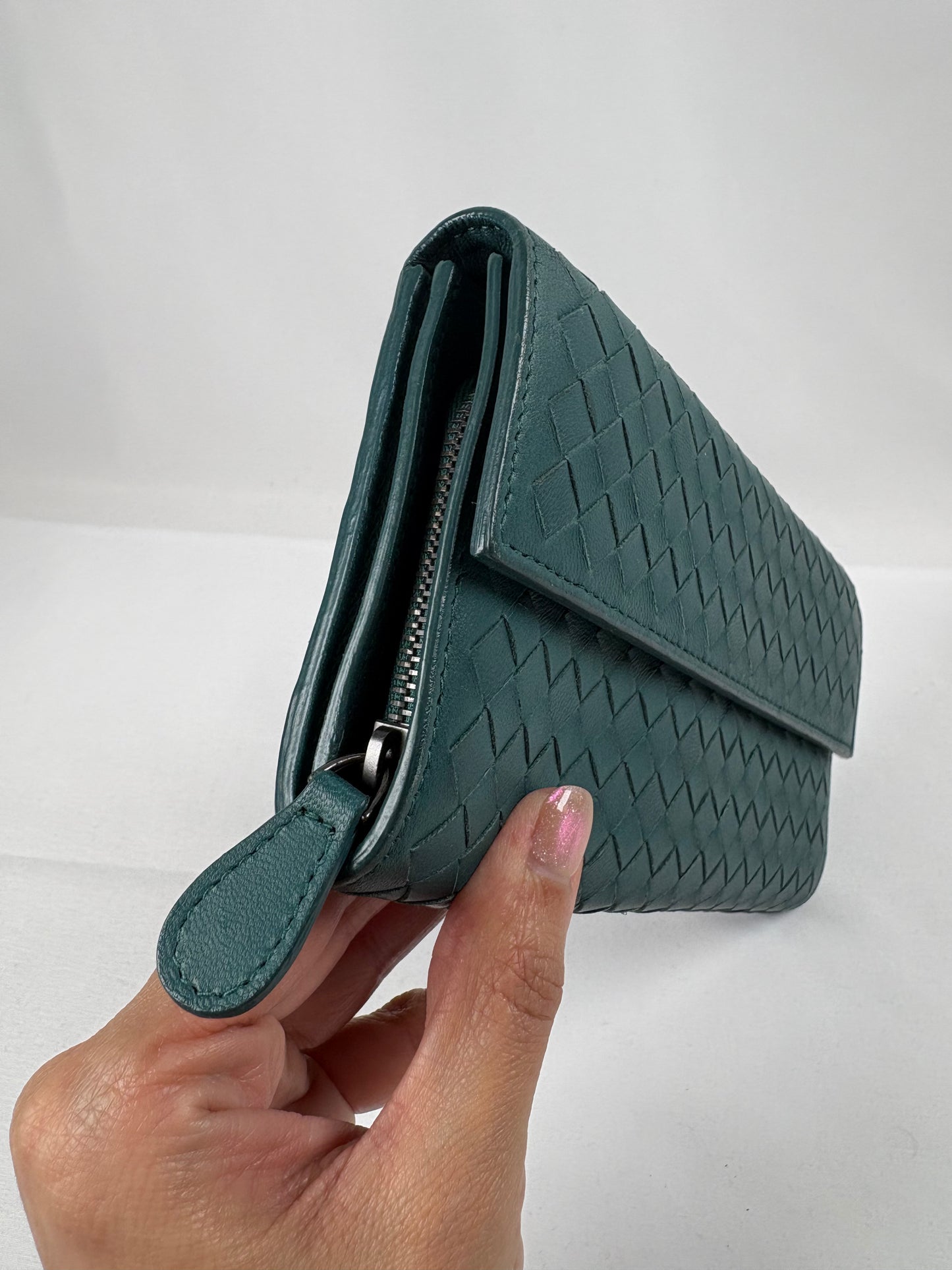 Pre-Owned BOTTEGA VENETA Nappa Long Green Wallet