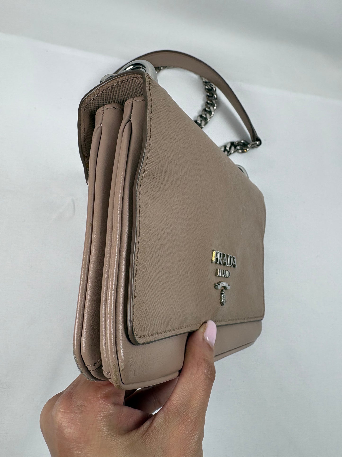Pre-Owned PRADA Soft Calf & Saffiano Crossbody Nude Handbag