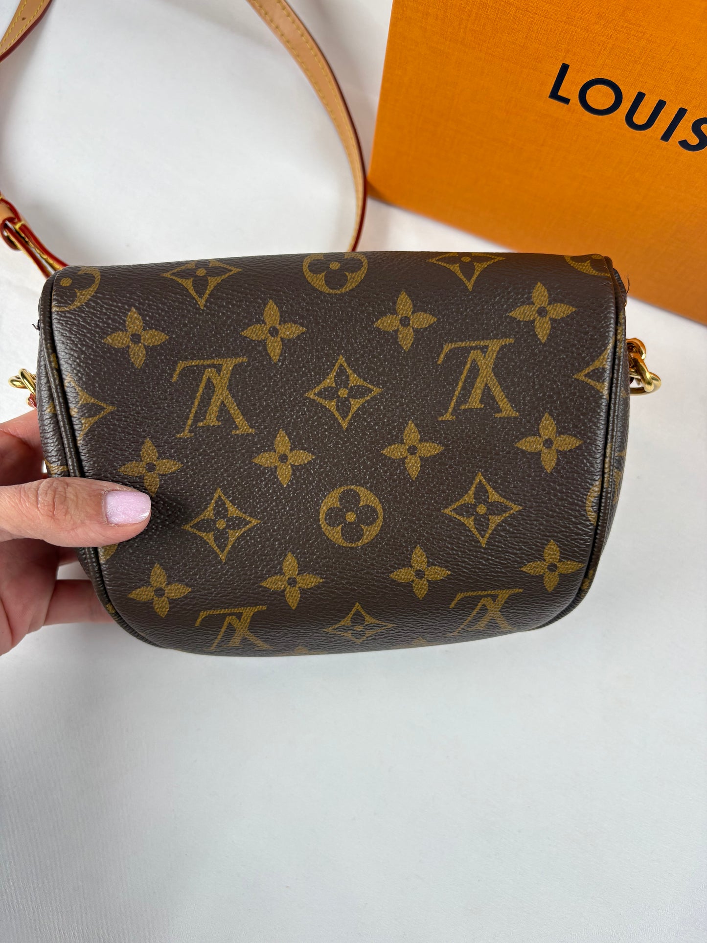 Pre-Owned LOUIS VUITTON Bumbag Monogram Handbag, Mini