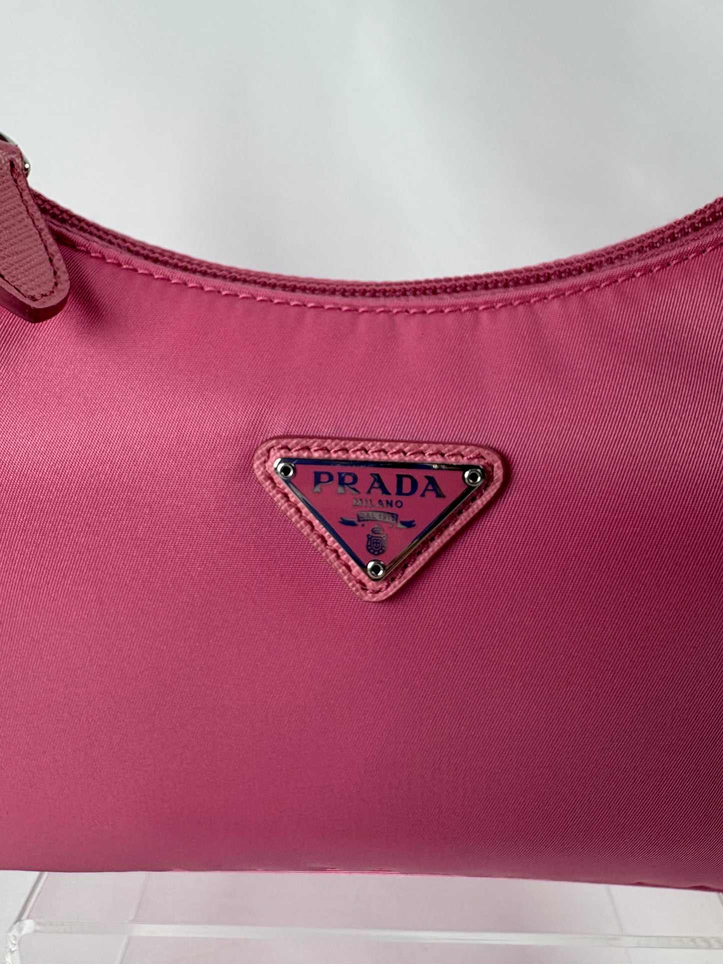 Pre-Owned PRADA Re-Edition 2000 Pink Handbag, Mini