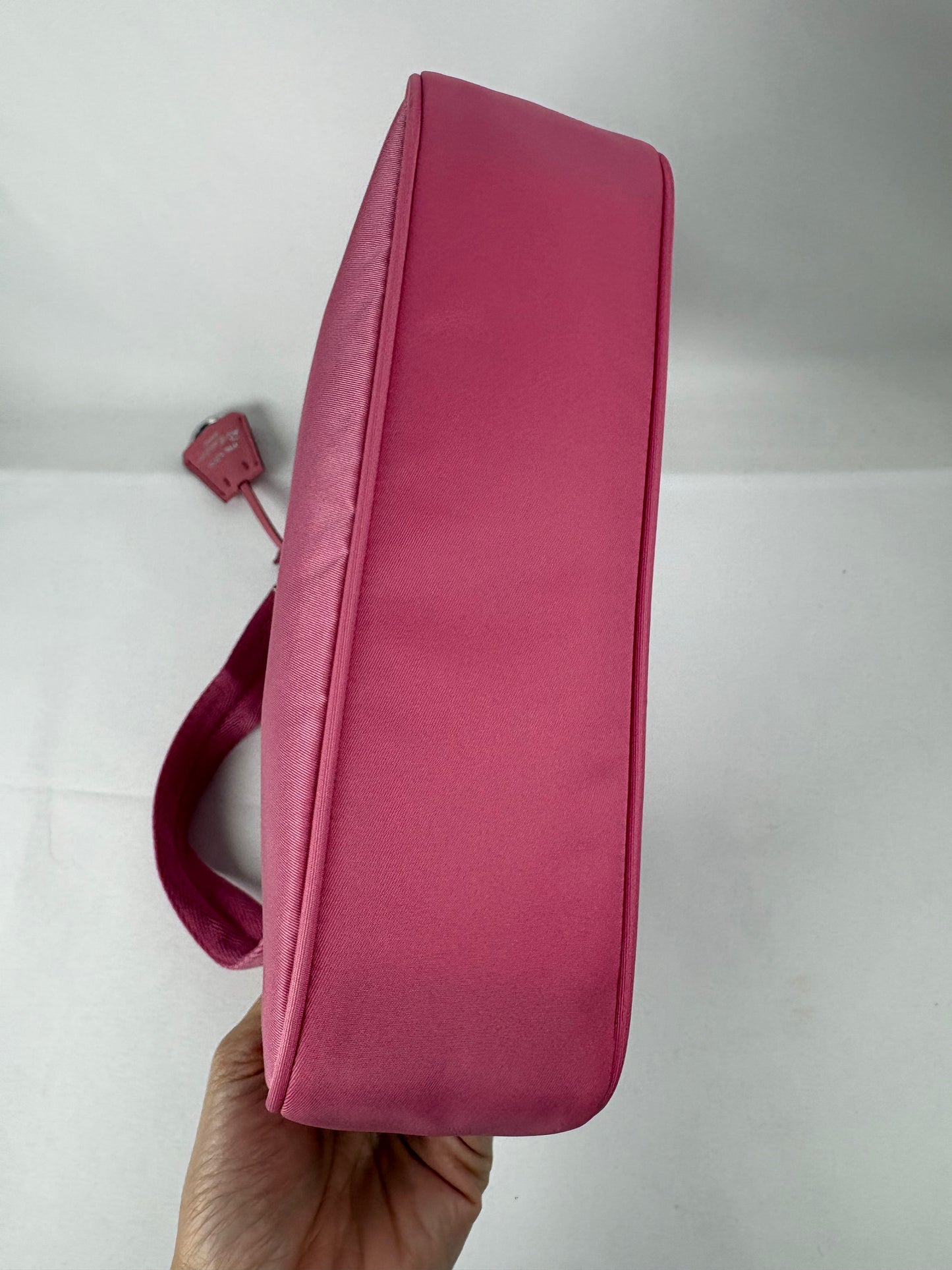 Pre-Owned PRADA Re-Edition 2000 Pink Handbag, Mini
