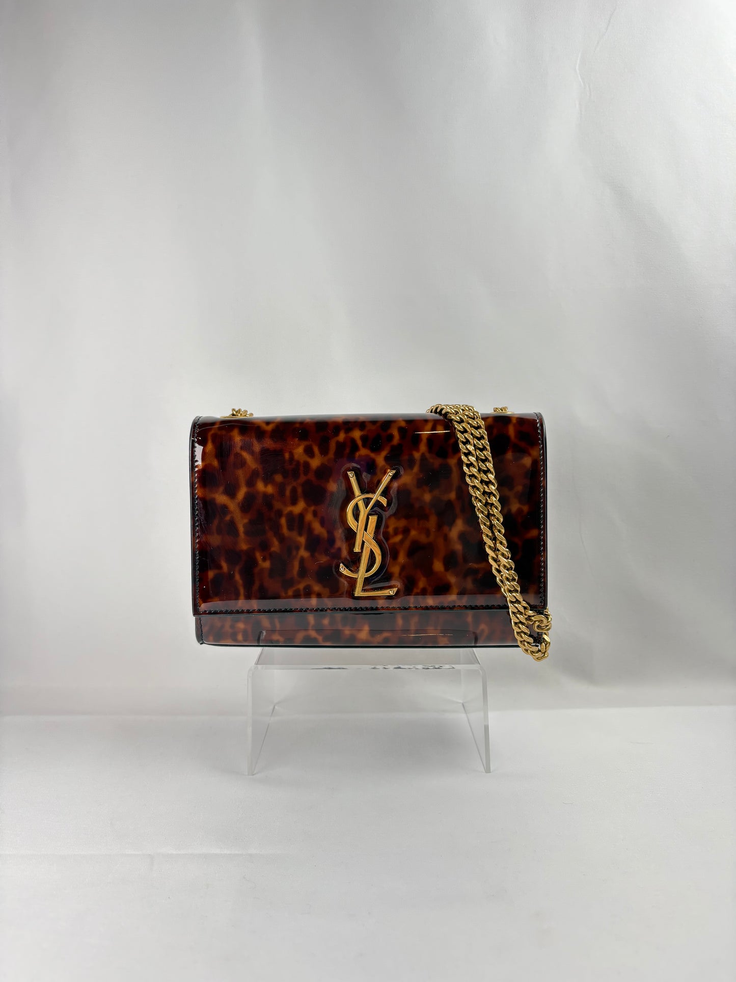 Pre-Owned SAINT LAURENT Patent Monogram Chain Brown/GHW Handbag