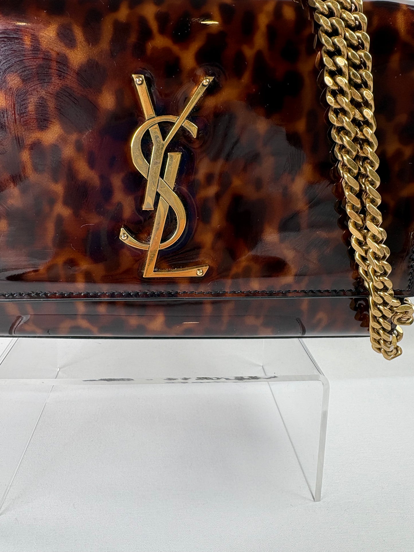 Pre-Owned SAINT LAURENT Patent Monogram Chain Brown/GHW Handbag