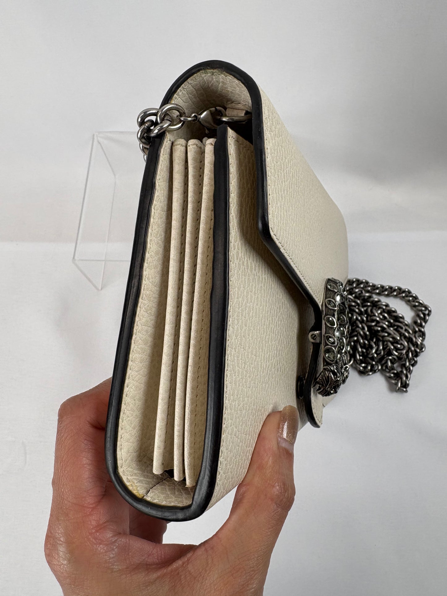 Pre-Owned GUCCI Dionysus Wallet on Chain Cream Handbag
