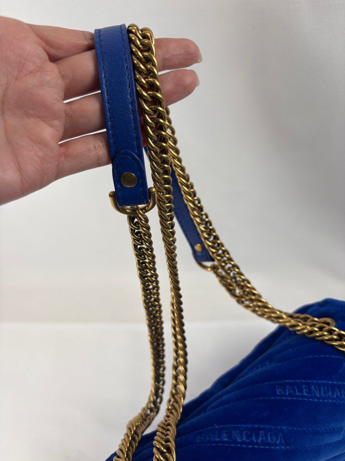 Pre-Owned BALENCIAGA BB Round Royal Blue Handbag