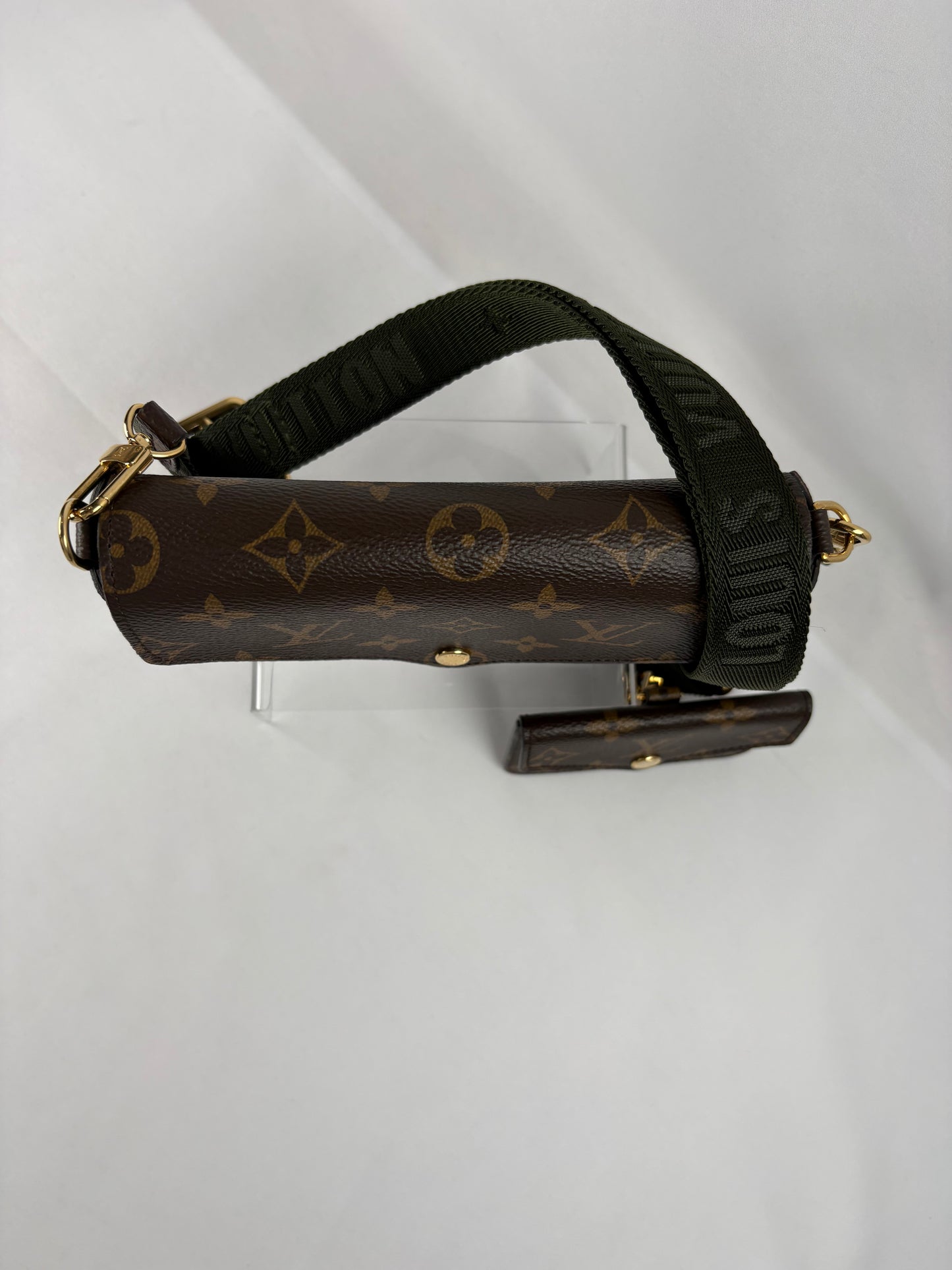 Pre-Owned LOUIS VUITTON Felicie Strap & Go Monogram Handbag