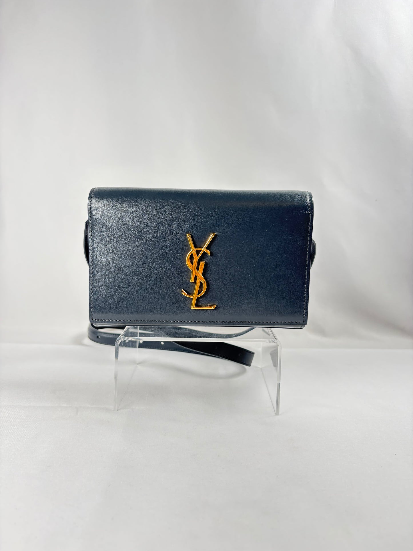 Pre-Owned SAINT LAURENT Classic Monogram Kate Belt Bag, Grey