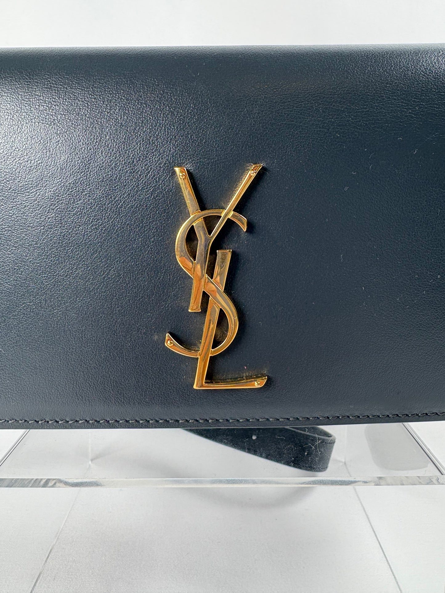 Pre-Owned SAINT LAURENT Classic Monogram Kate Belt Bag, Grey