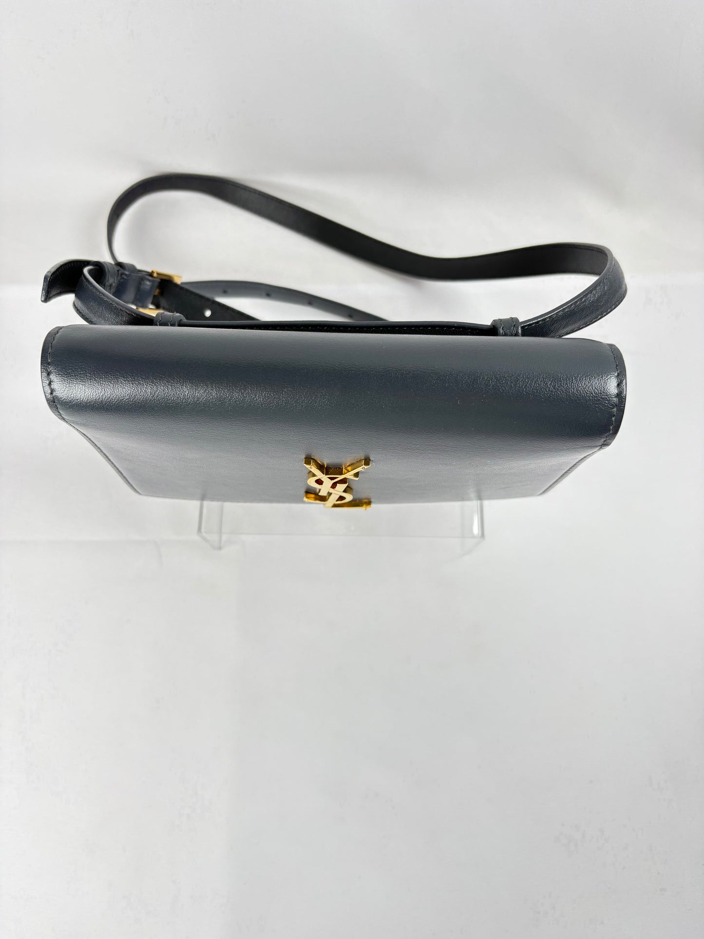 Pre-Owned SAINT LAURENT Classic Monogram Kate Belt Bag, Grey