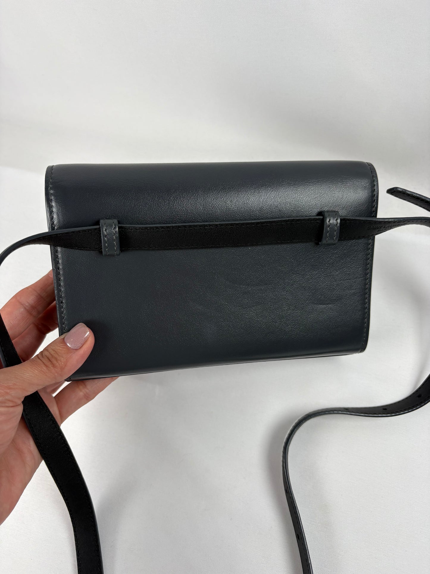 Pre-Owned SAINT LAURENT Classic Monogram Kate Belt Bag, Grey