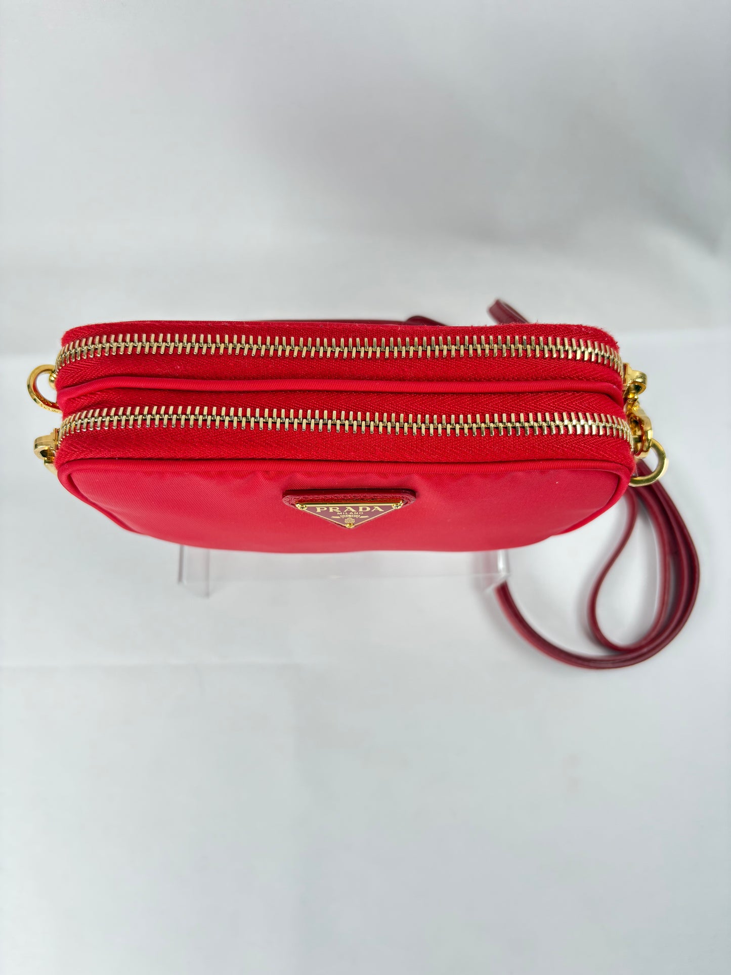 Pre-Owned PRADA Tessuto Camera Crossbody, Red