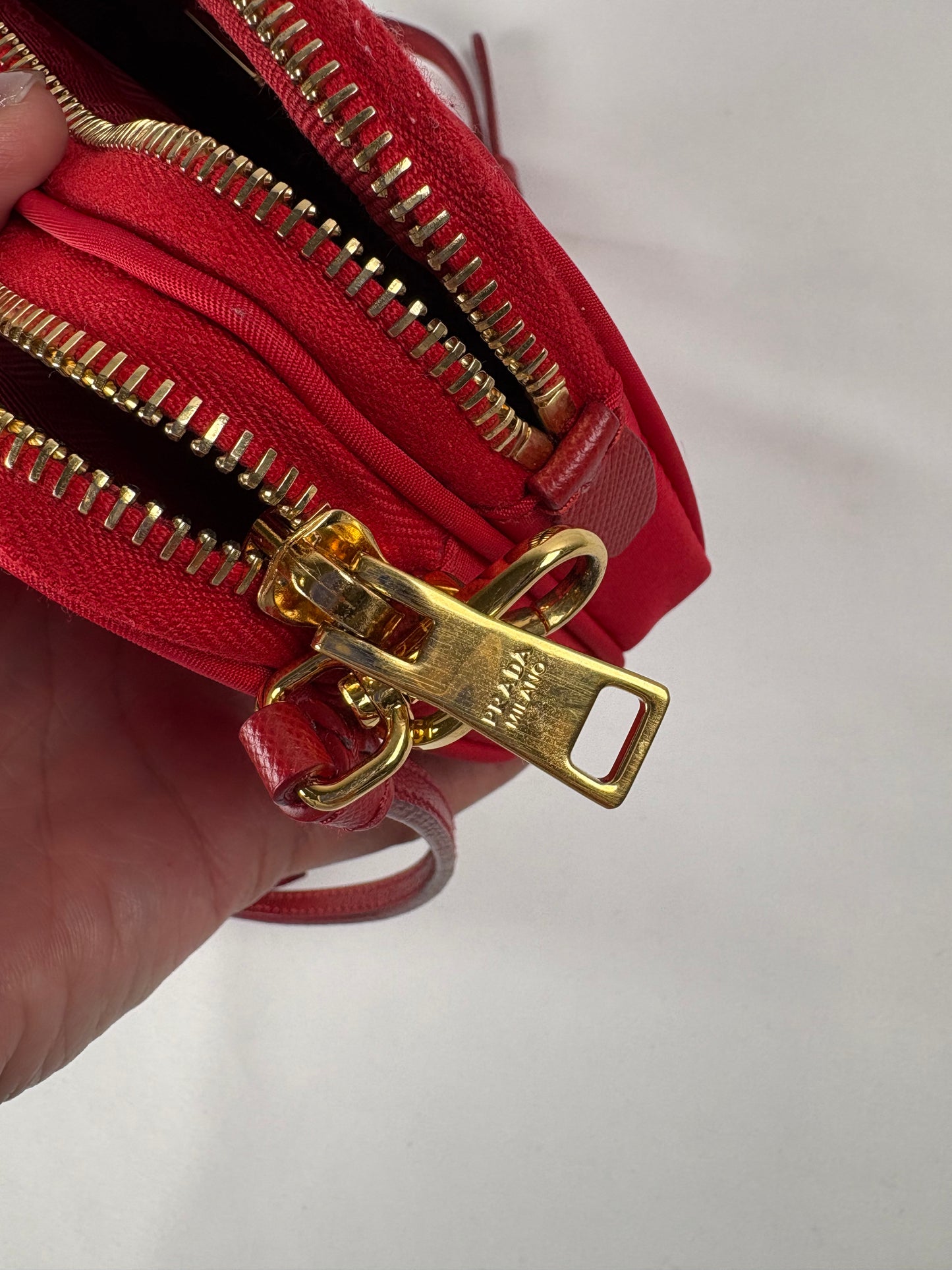 Pre-Owned PRADA Tessuto Camera Crossbody, Red