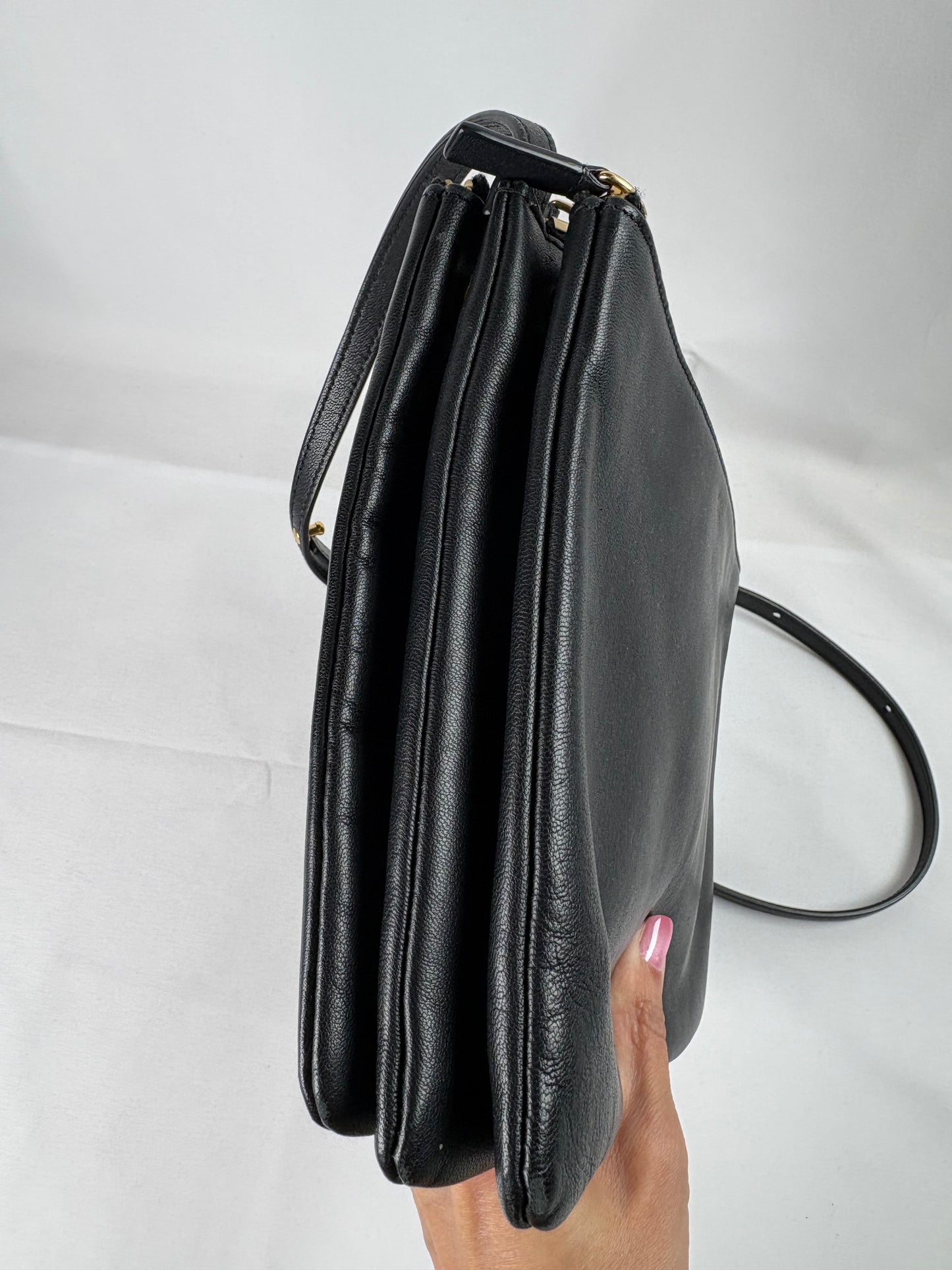 Pre-Owned CELINE Trio Black Handbag, Large