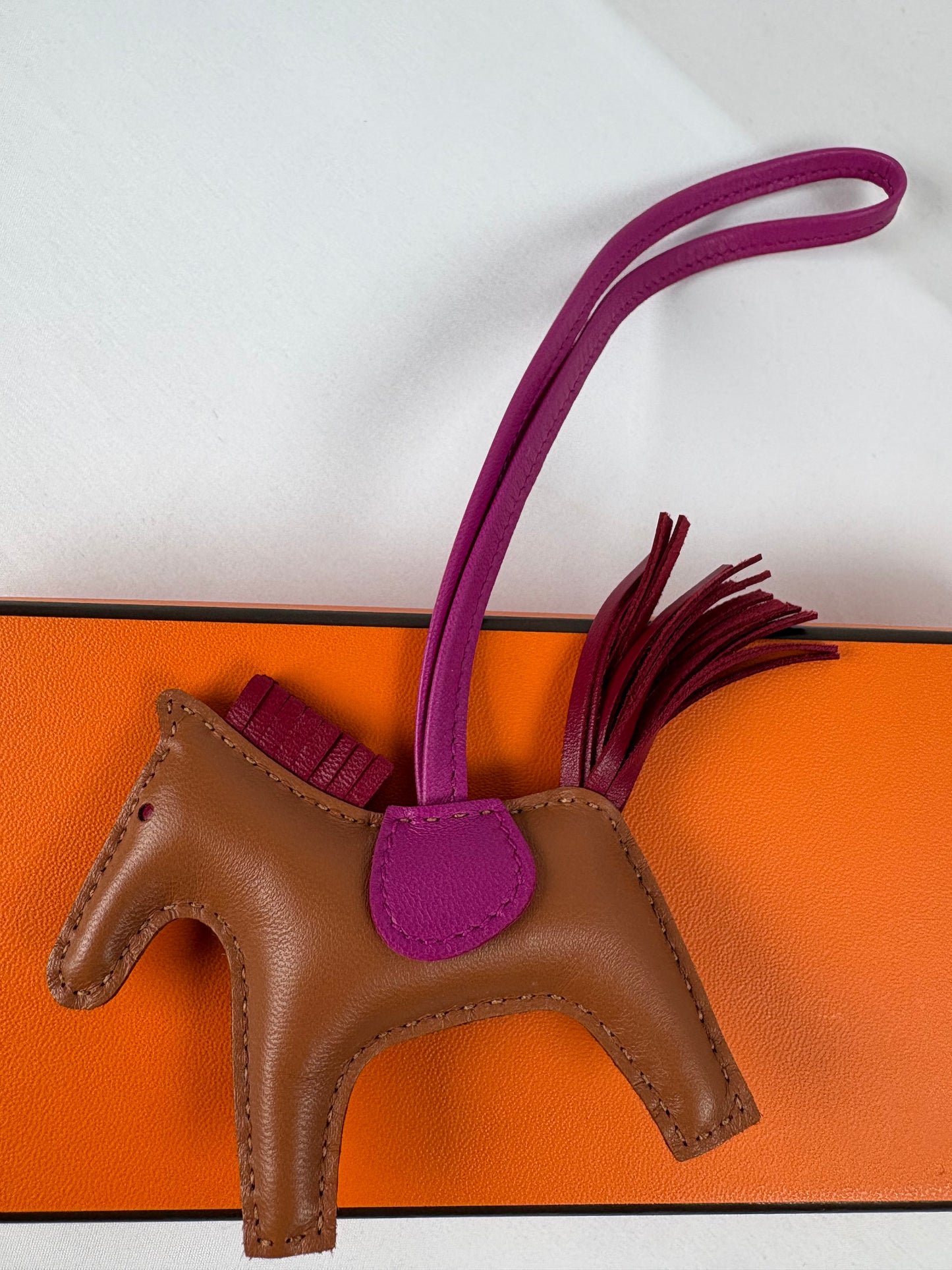 Pre-Owned HERMES Rodeo Brown/Purple Charm, PM