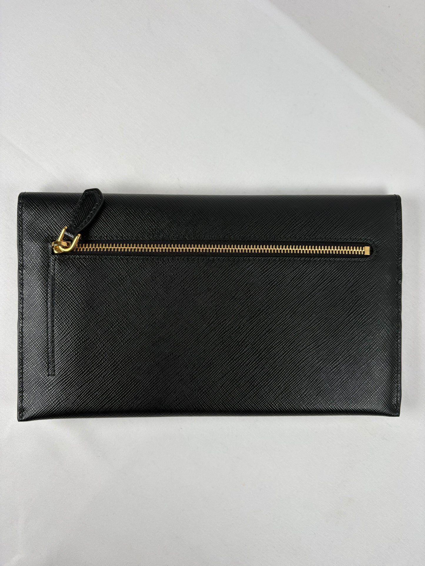 Pre-Owned PRADA Envelope Long Black/GHW Wallet