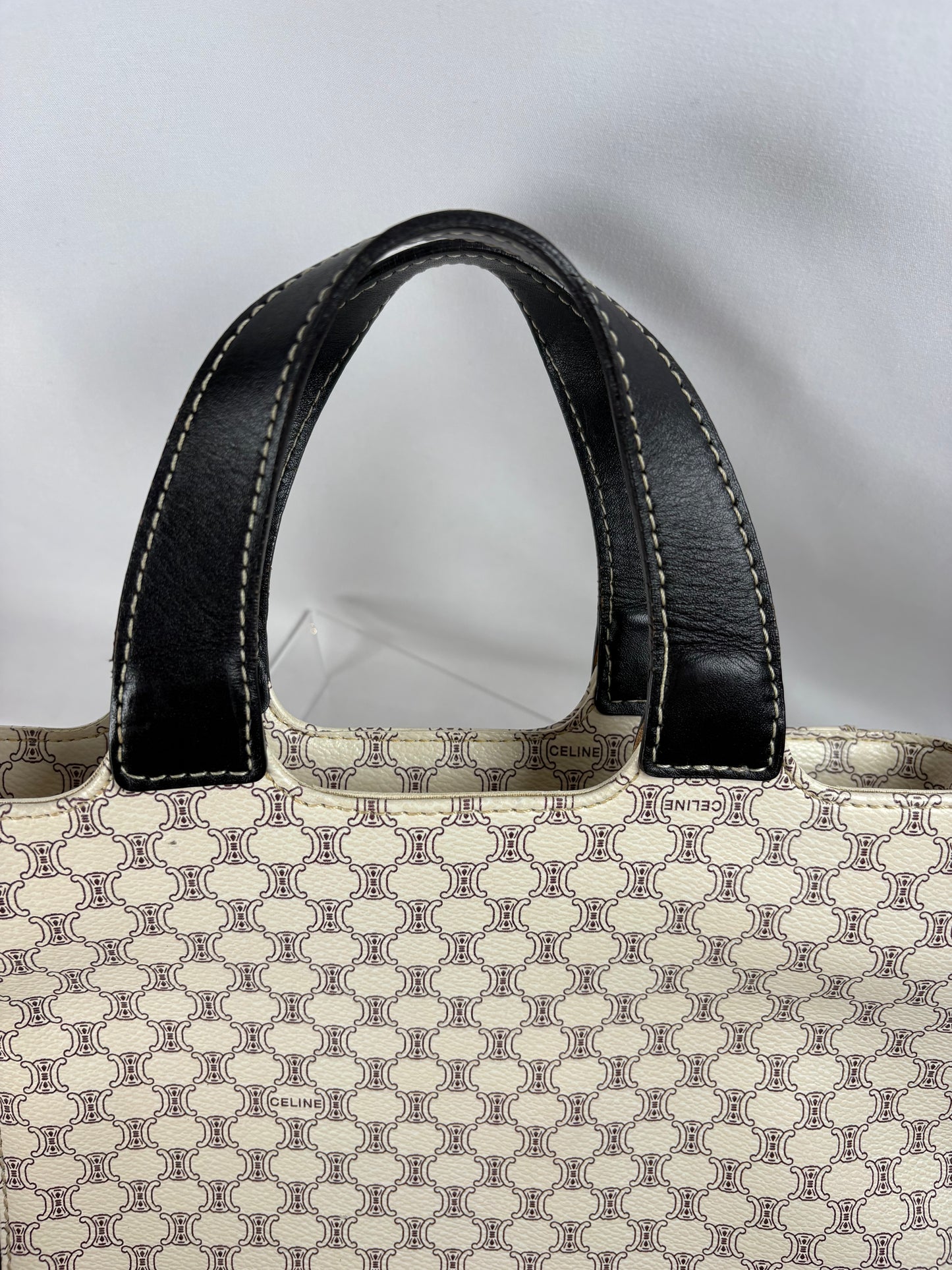 Pre-Owned CELINE Macadam Canvas White Handbag