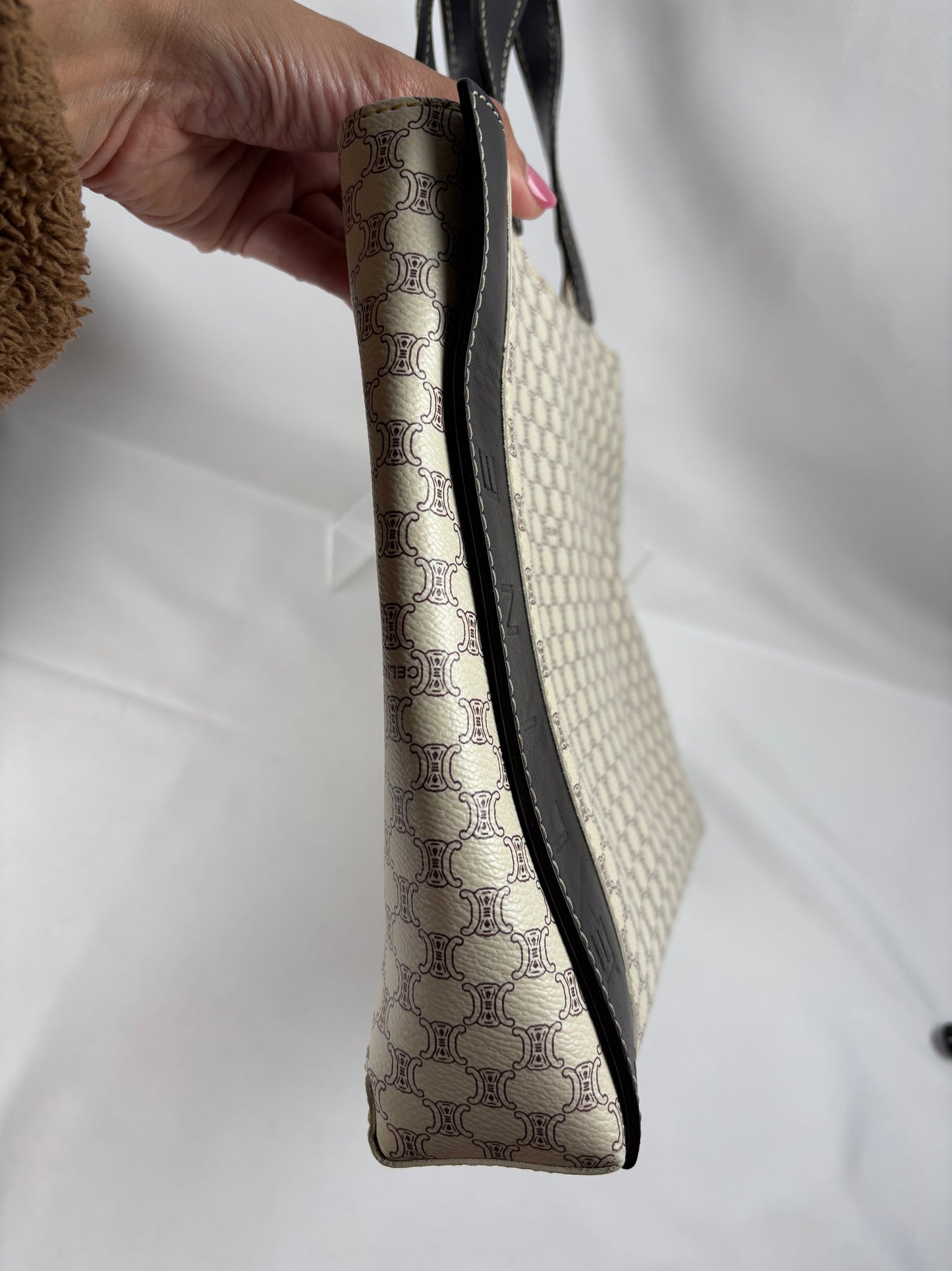 Pre-Owned CELINE Macadam Canvas White Handbag