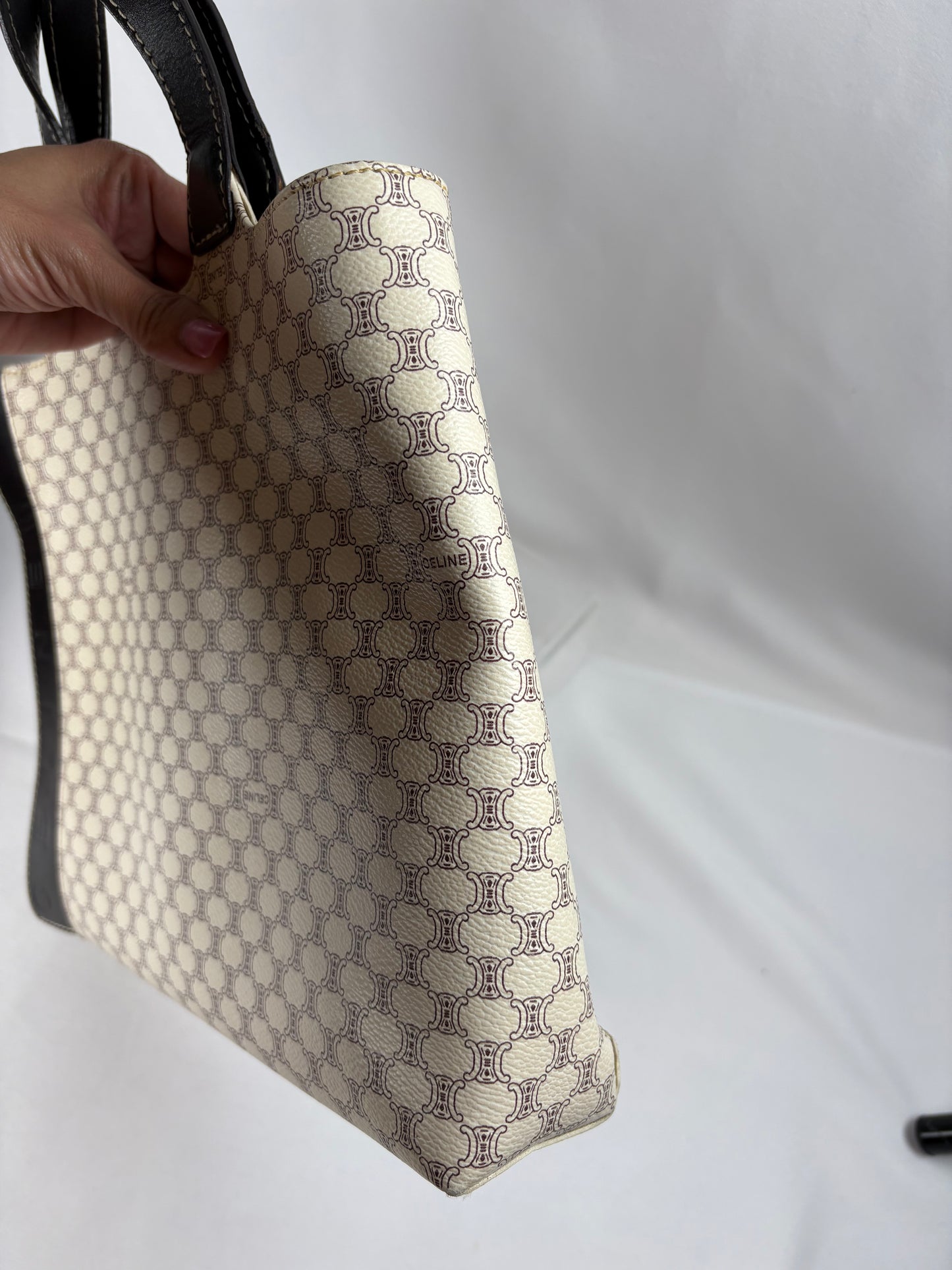 Pre-Owned CELINE Macadam Canvas White Handbag