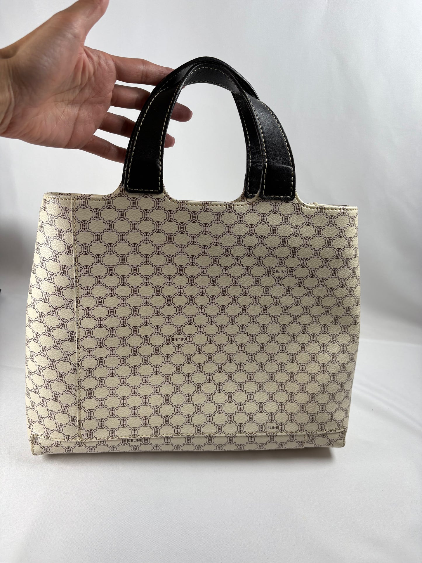 Pre-Owned CELINE Macadam Canvas White Handbag