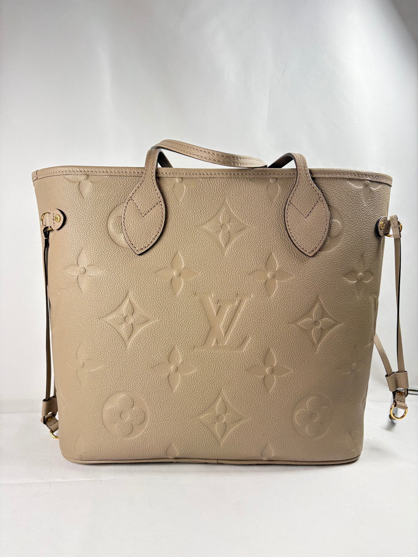 Pre-Owned LOUIS VUITTON Neverfull Handbag, Turtle Dove, MM