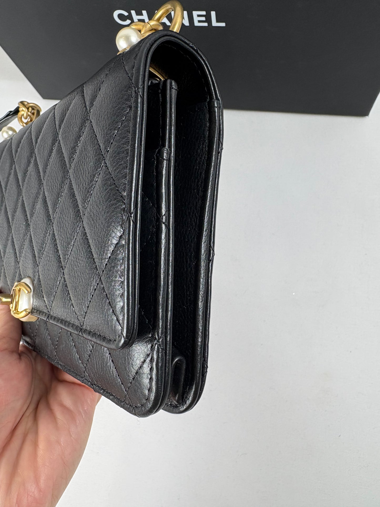 Pre-Owned CHANEL™ Pearl Wallet on Chain Handbag, Black