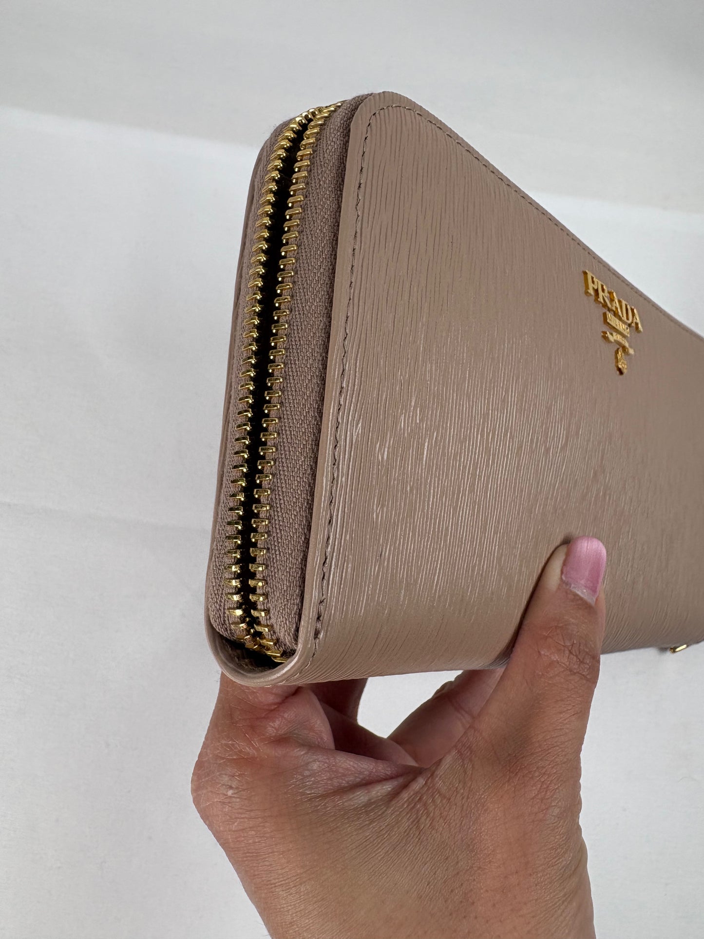Pre-Owned PRADA Saffiano Leather Long Zip Around Wallet, Nude