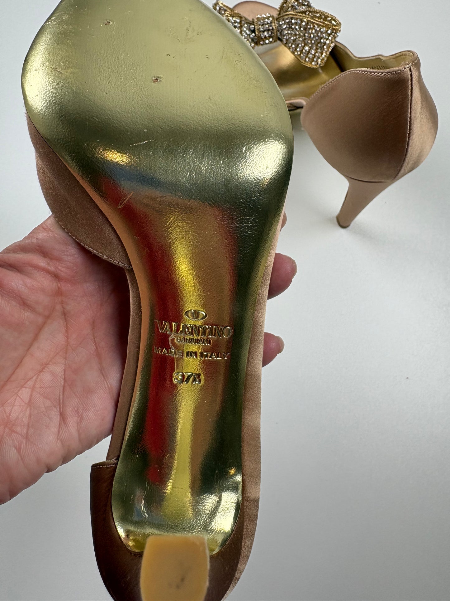 Pre-Owned VALENTINO Satin Pearl Bow D'Orsay Open Toe Pumps, 37.5, Nude/Gold