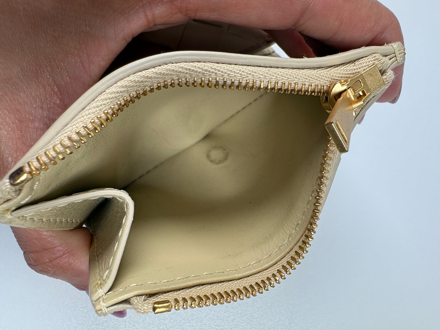 Pre-Owned BOTTEGA VENETA Trifold Wallet, Beige