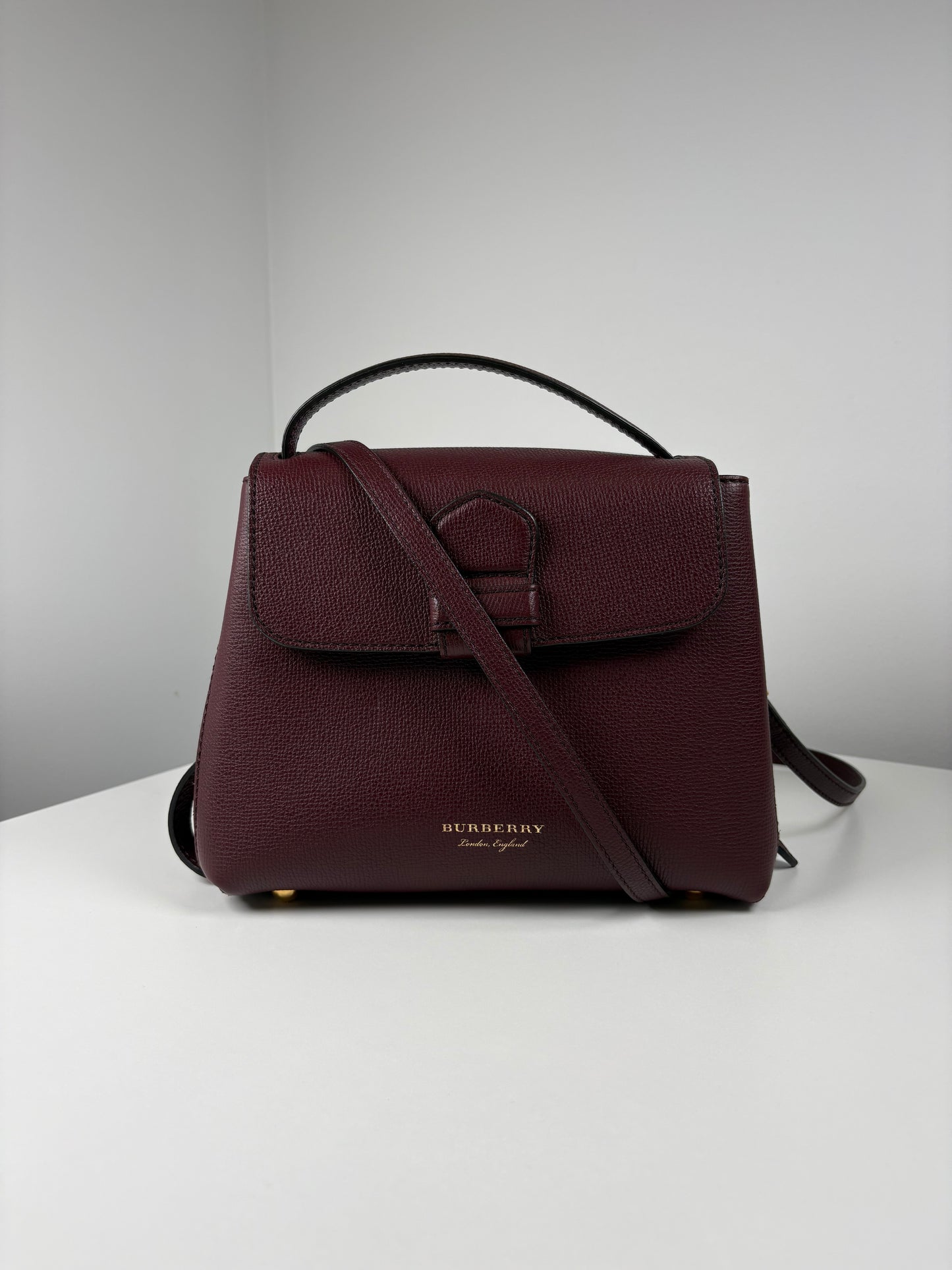 Pre-Owned BURBERRY Camberley Top Handle Handbag, Burgundy, Small