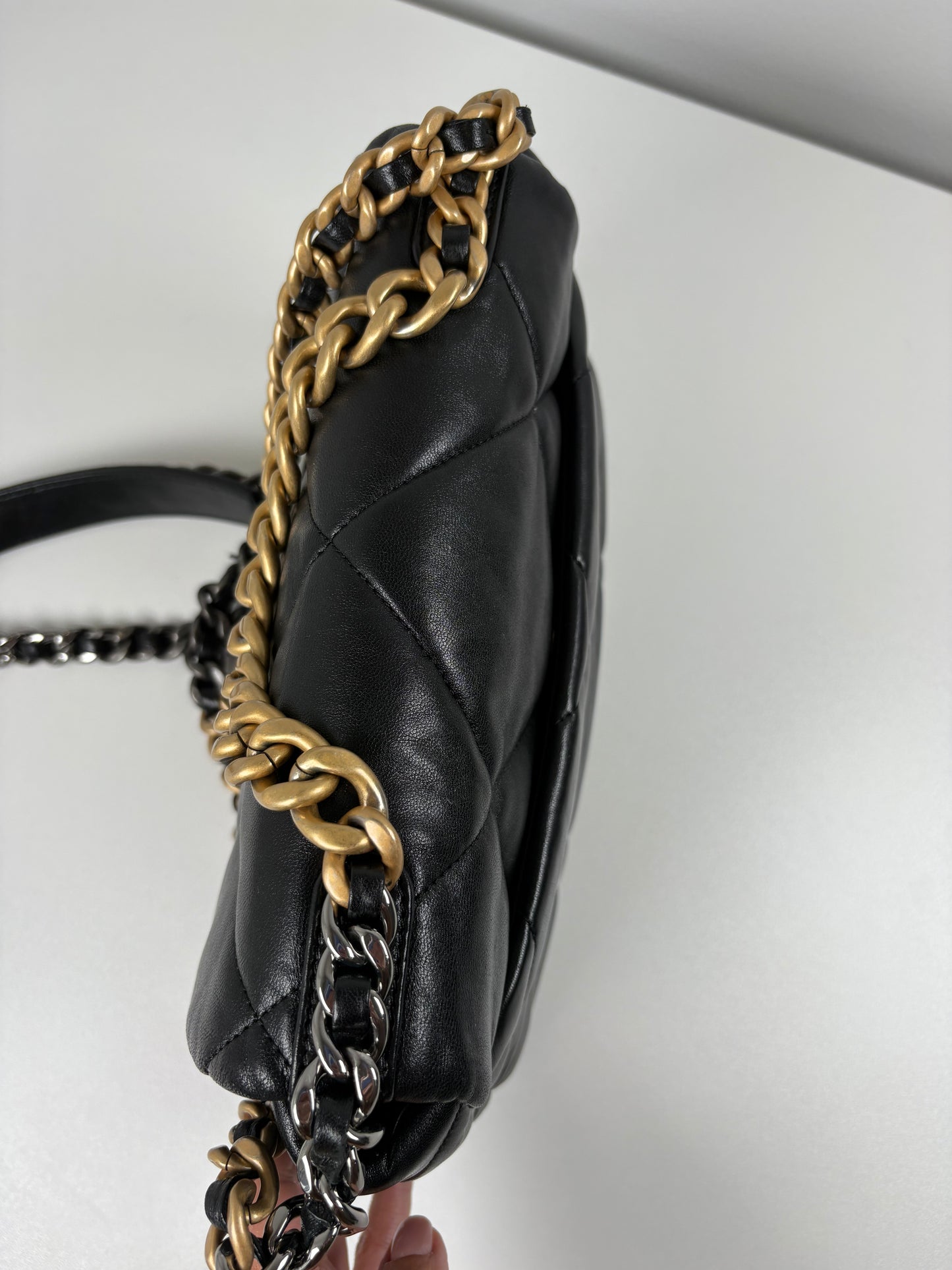 Pre-Owned CHANEL 19 Handbag, Black/GHW, Small