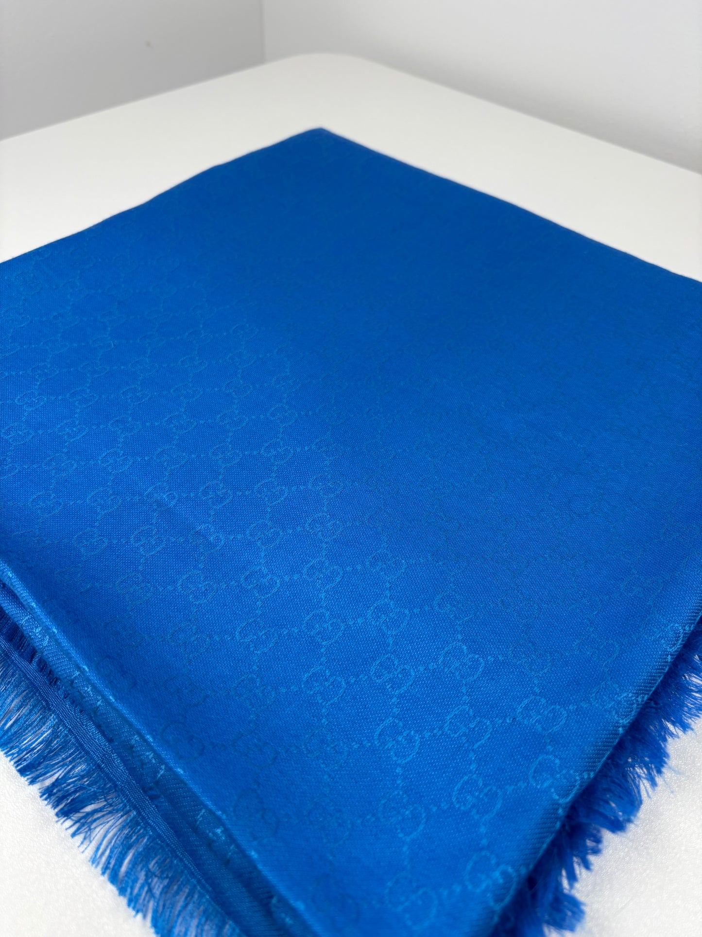Pre-Owned GUCCI Jacquard Silk Wool Shawl, Blue