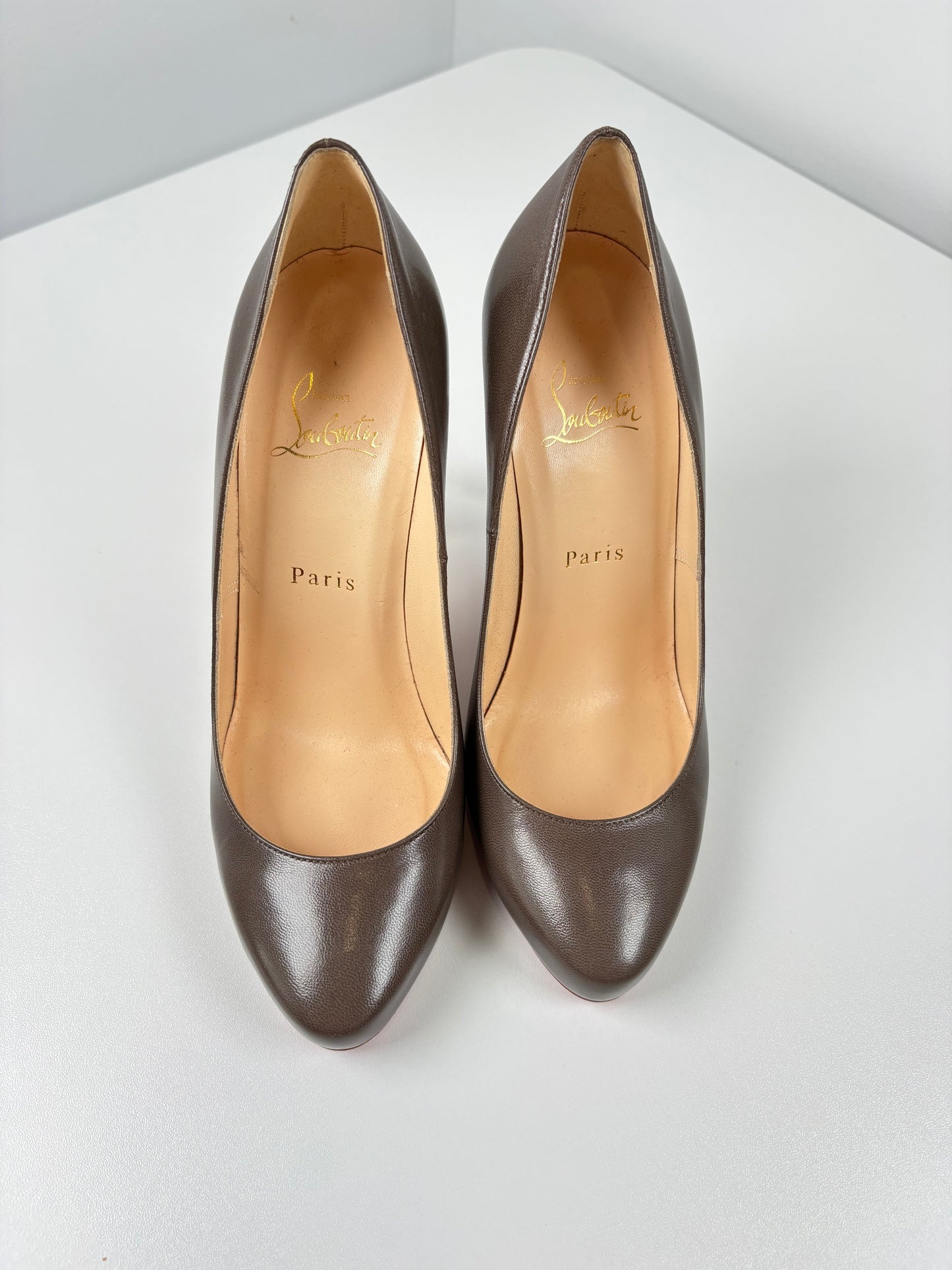 Pre-Owned CHRISTIAN LOUBOUTIN Round Toe Pumps, Taupe
