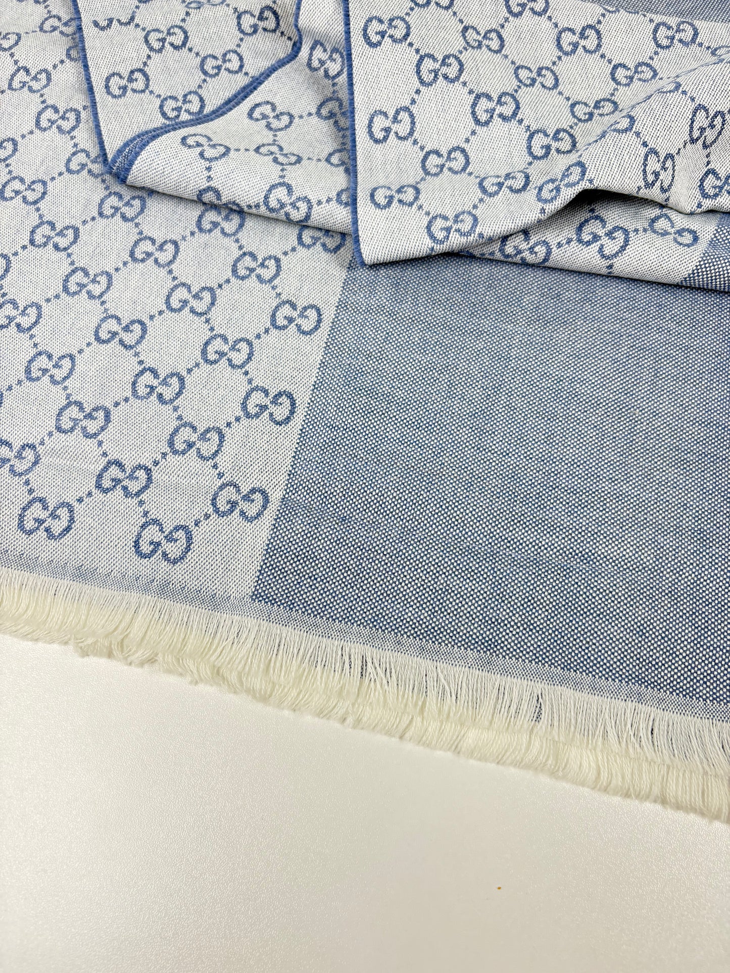 Pre-Owned GUCCI Scarf, Denim Blue