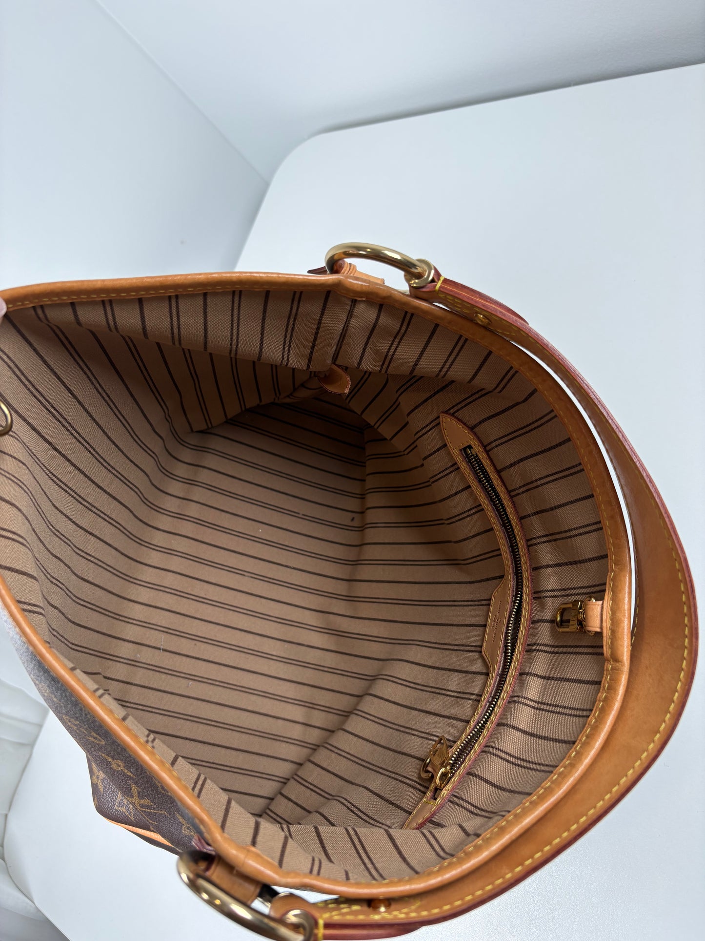 Pre-Owned LOUIS VUITTON Delightful Handbag, Monogram, PM