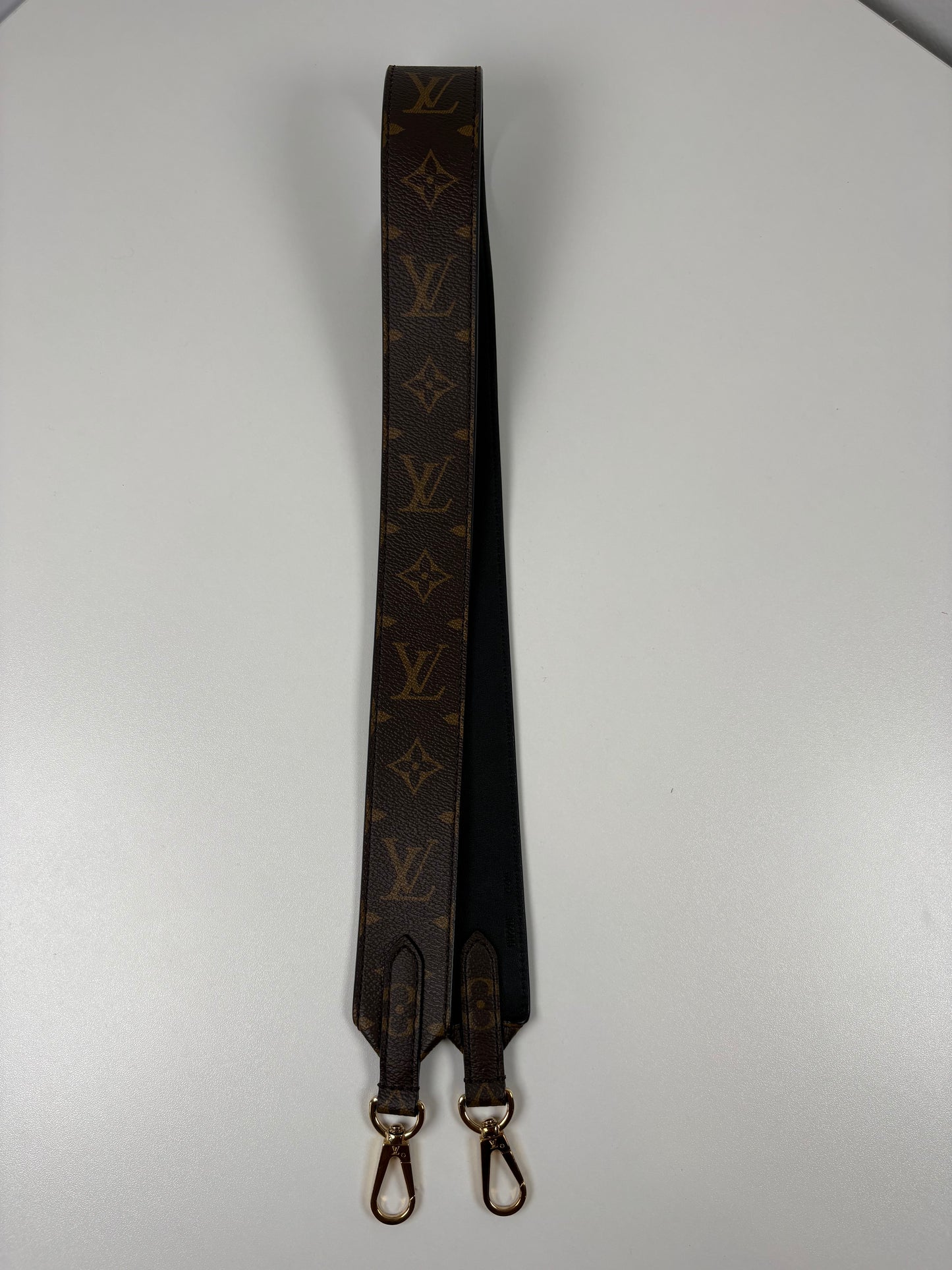 Pre-Owned LOUIS VUITTON Bandouliere Strap, Monogram