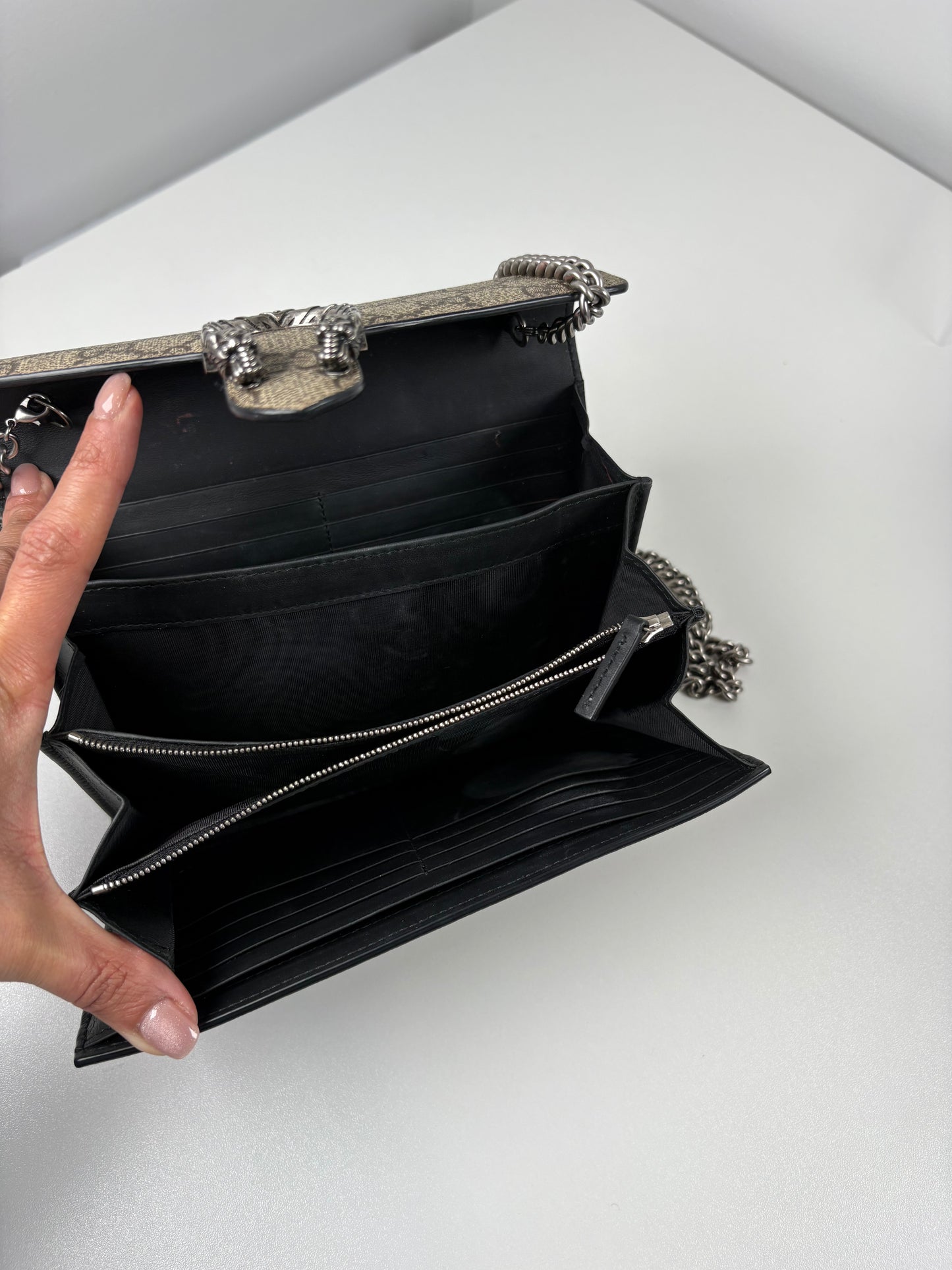 Pre-Owned GUCCI Supreme Dionysus Wallet on Chain Handbag, Beige & Ebony