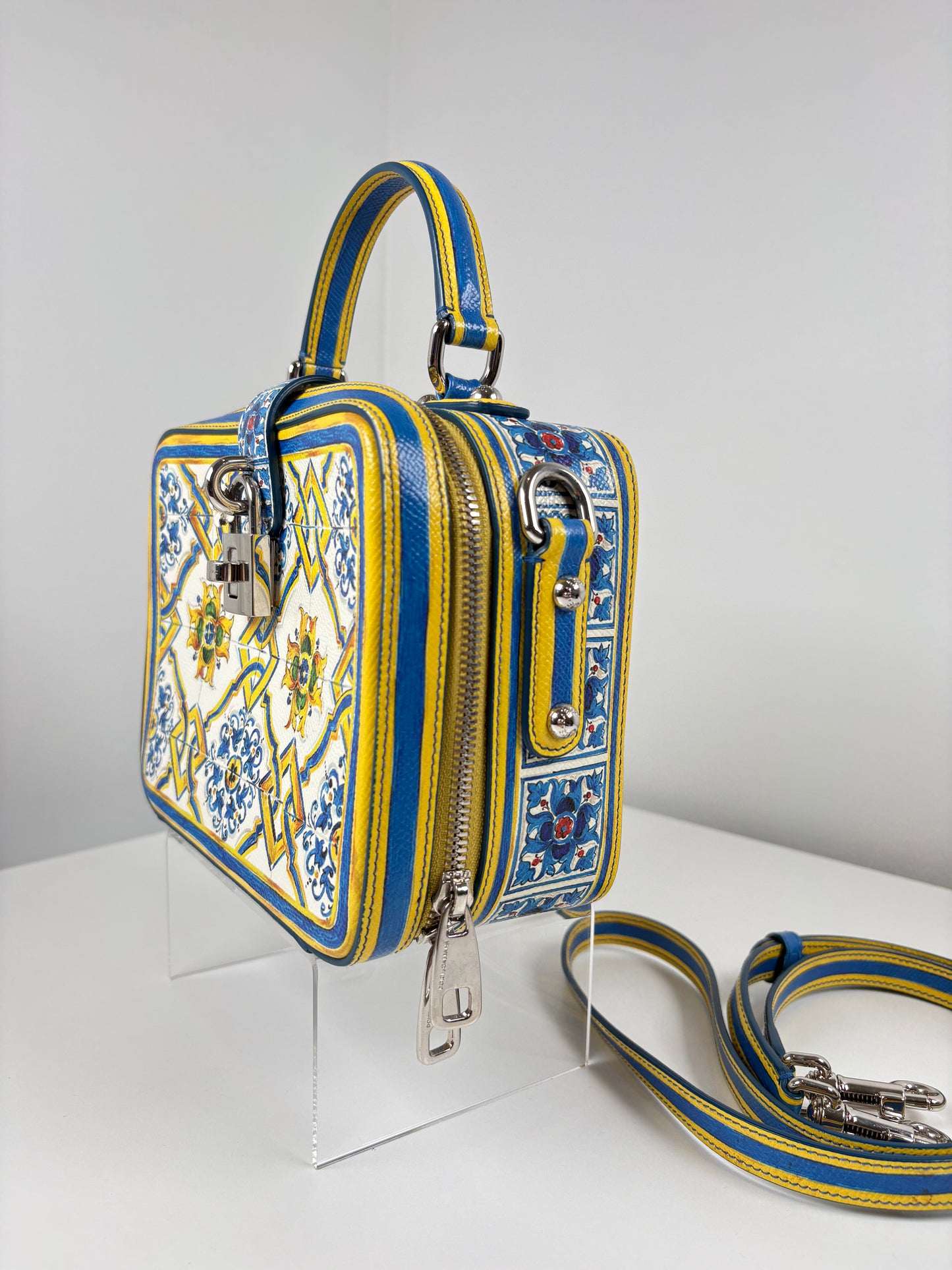 Pre-Owned DOLCE & GABBANA Majolica Print Rosaria Box Handbag, Blue/Yellow