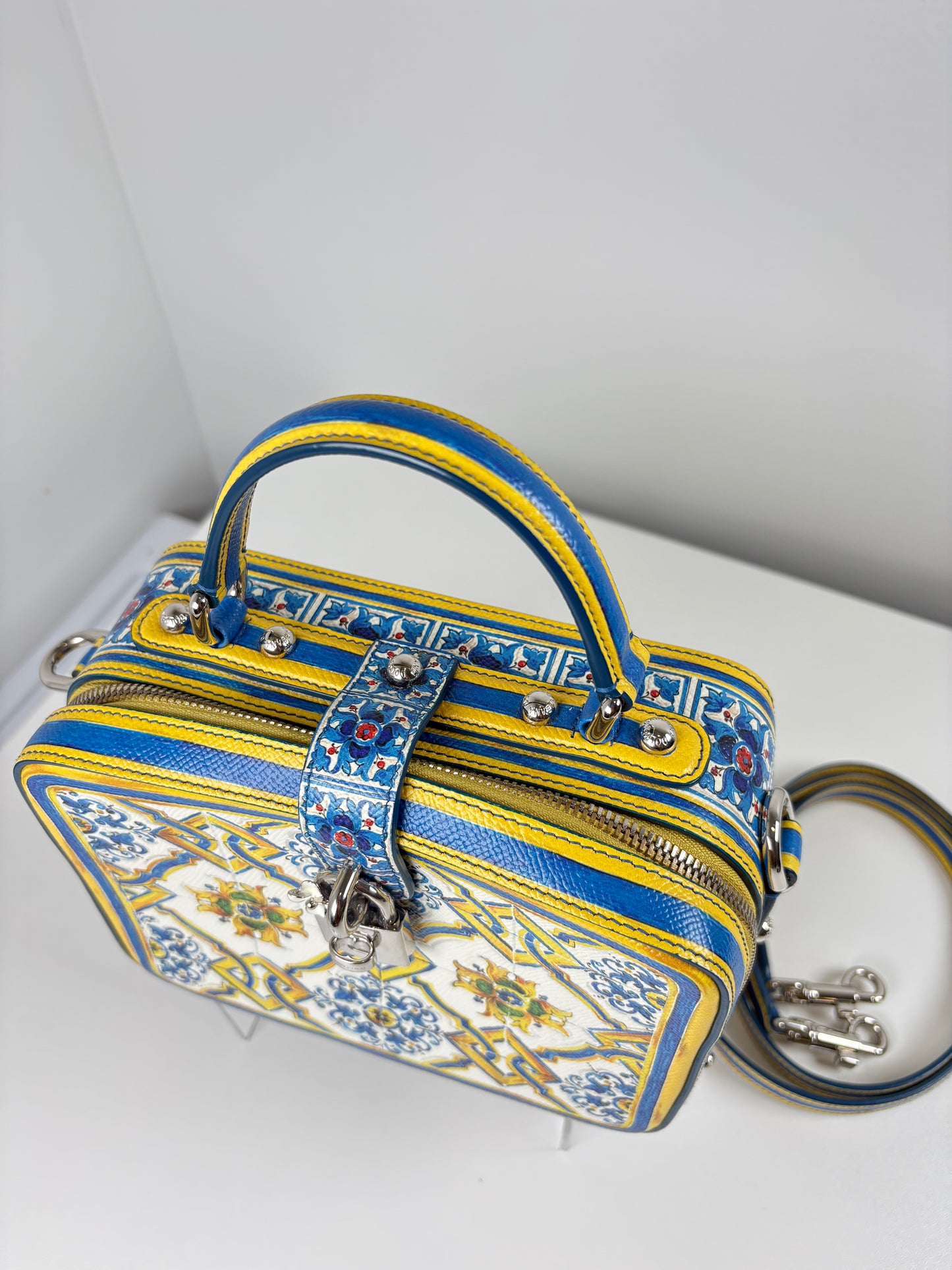 Pre-Owned DOLCE & GABBANA Majolica Print Rosaria Box Handbag, Blue/Yellow
