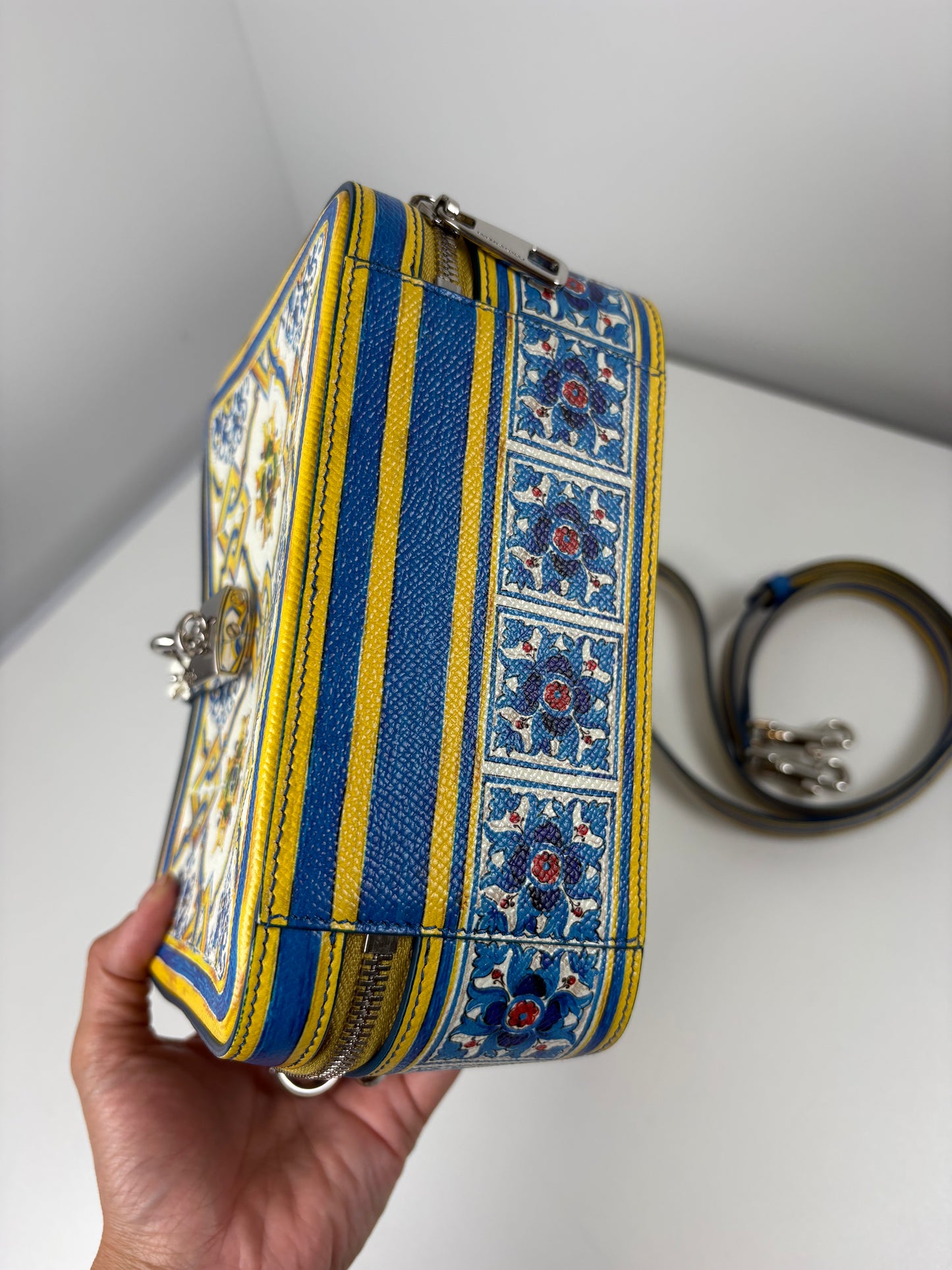 Pre-Owned DOLCE & GABBANA Majolica Print Rosaria Box Handbag, Blue/Yellow