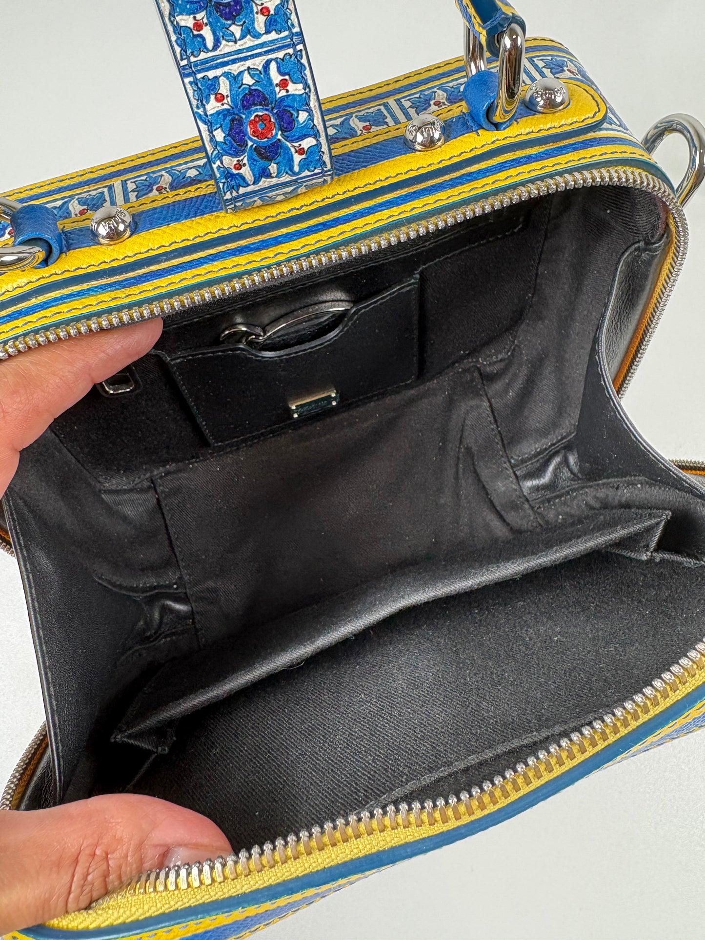Pre-Owned DOLCE & GABBANA Majolica Print Rosaria Box Handbag, Blue/Yellow