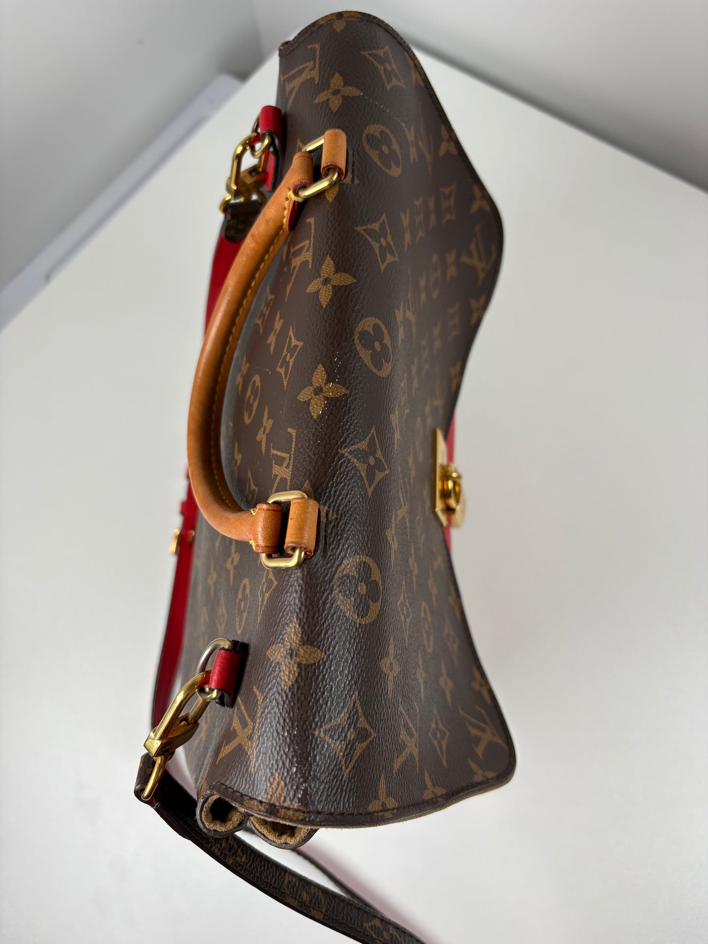 Pre-Owned LOUIS VUITTON Vaugirard Handbag, Monogram/Red