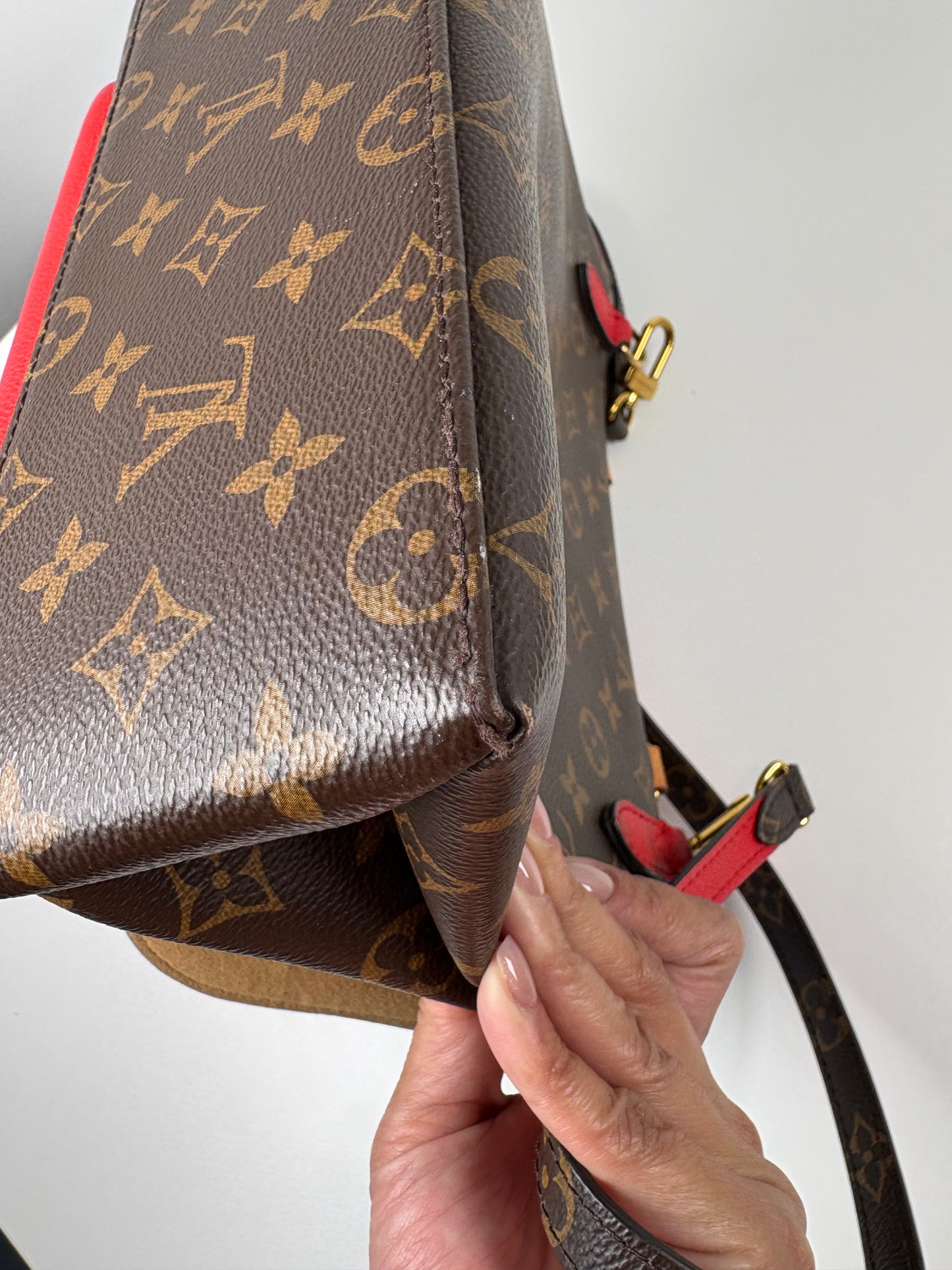 Pre-Owned LOUIS VUITTON Vaugirard Handbag, Monogram/Red