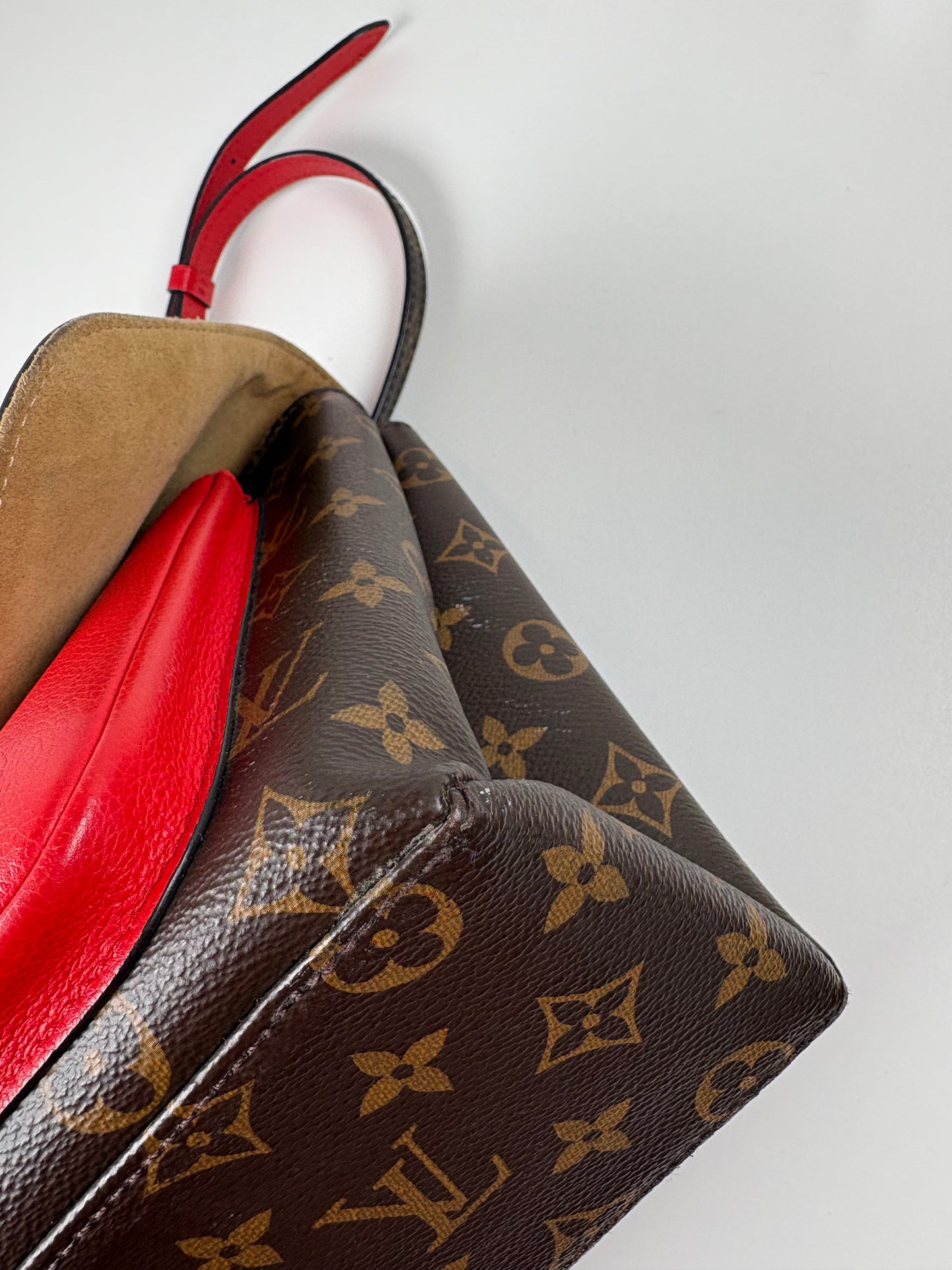 Pre-Owned LOUIS VUITTON Vaugirard Handbag, Monogram/Red