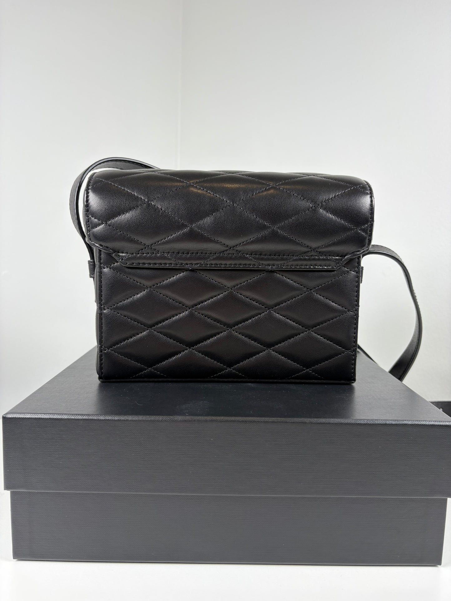Pre-Owned SAINT LAURENT Quilted June Box Handbag, Black/GHW