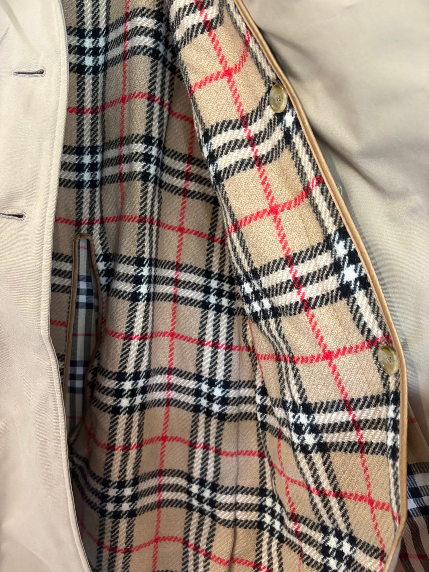 Pre-Owned BURBERRY Women's Trench Coat, Beige, 6
