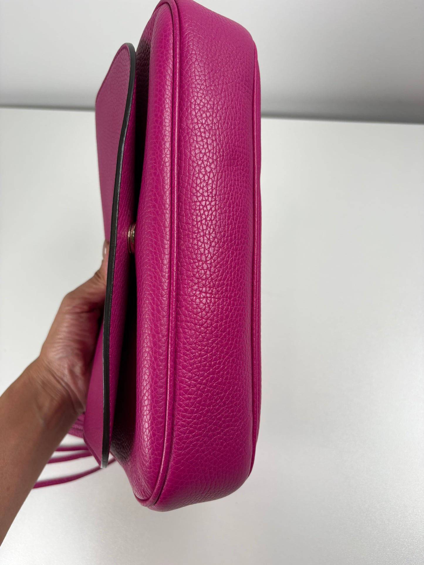 Pre-Owned GUCCI Soho Chain Shoulder Handbag, Fuchsia