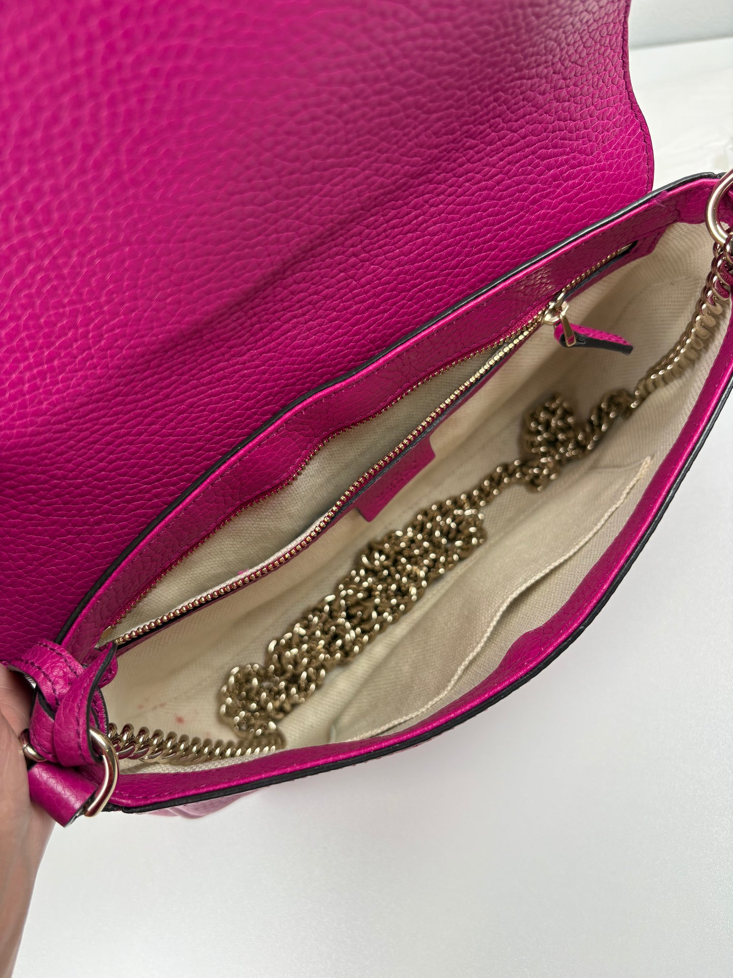 Pre-Owned GUCCI Soho Chain Shoulder Handbag, Fuchsia