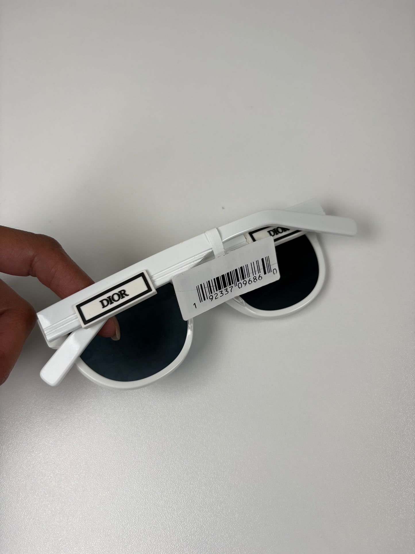 Pre-Owned CHRISTIAN DIOR Oblique Sunglasses, White/Blue