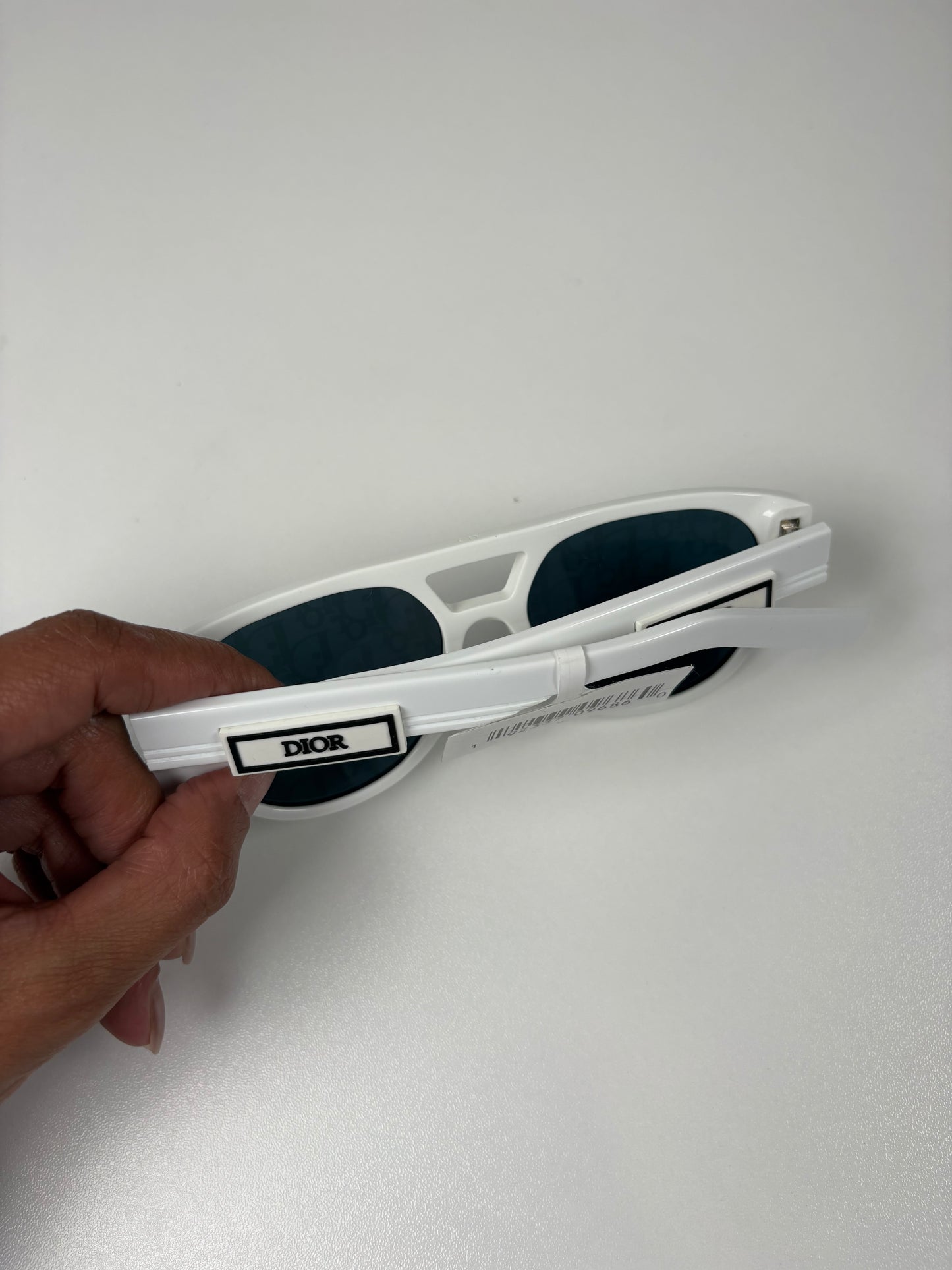 Pre-Owned CHRISTIAN DIOR Oblique Sunglasses, White/Blue